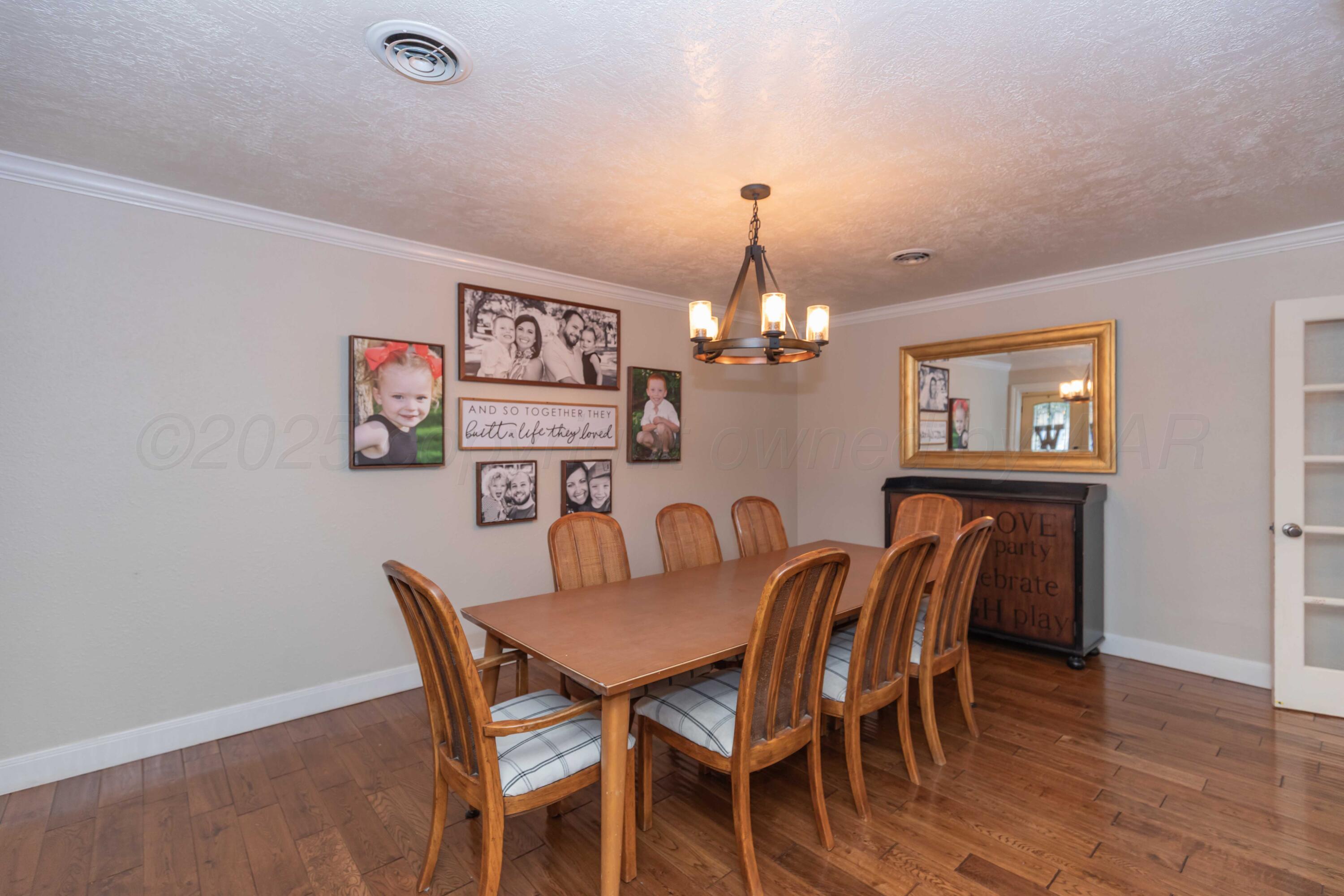 2615 Mockingbird Lane Property Photo 13