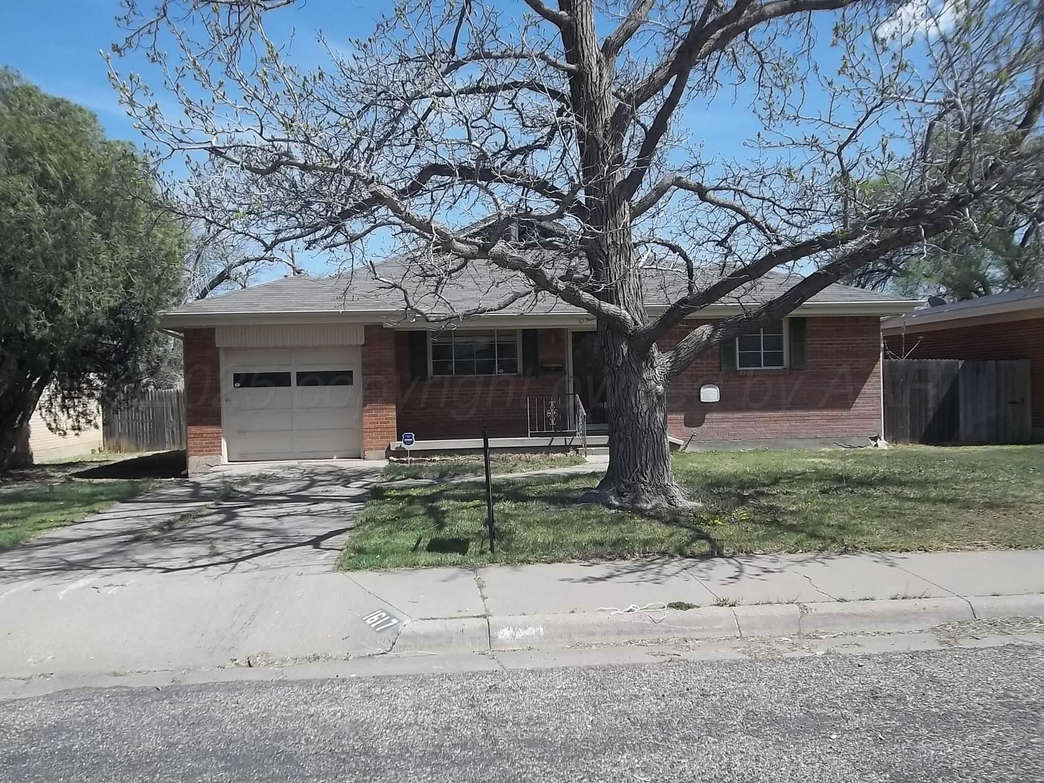 1617 Lawson Lane Property Photo