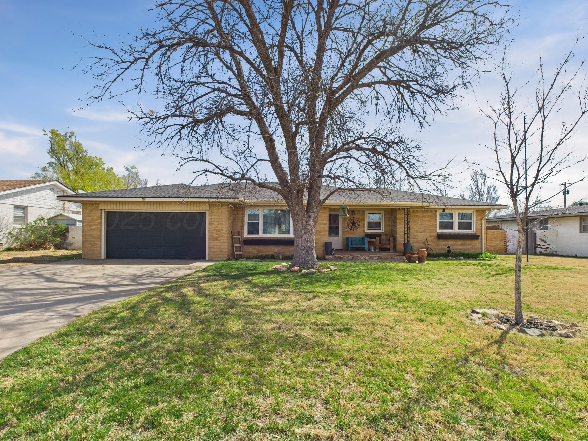 317 Morton Avenue Property Photo 1