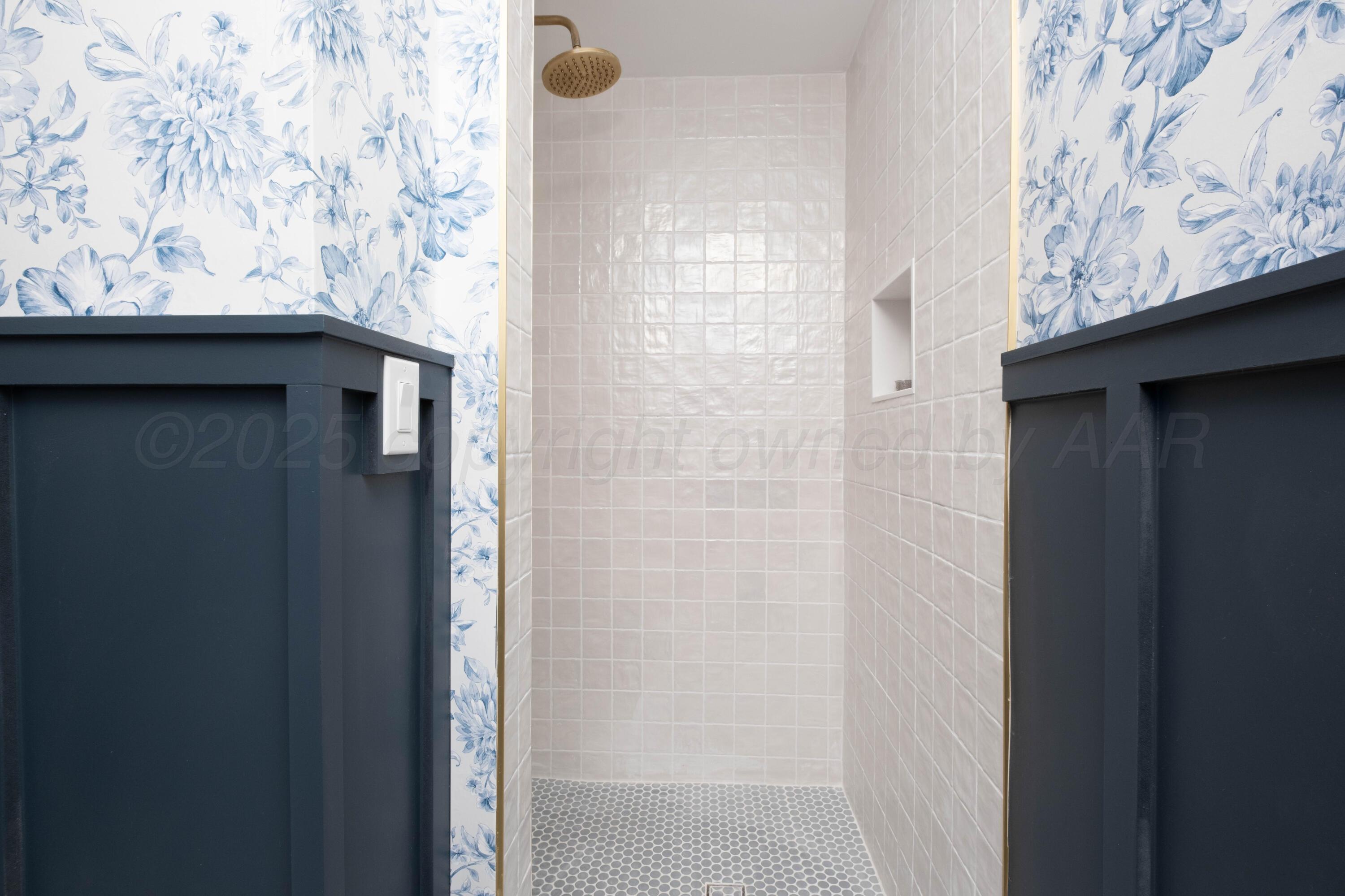 1111 Charles Avenue Property Photo 19