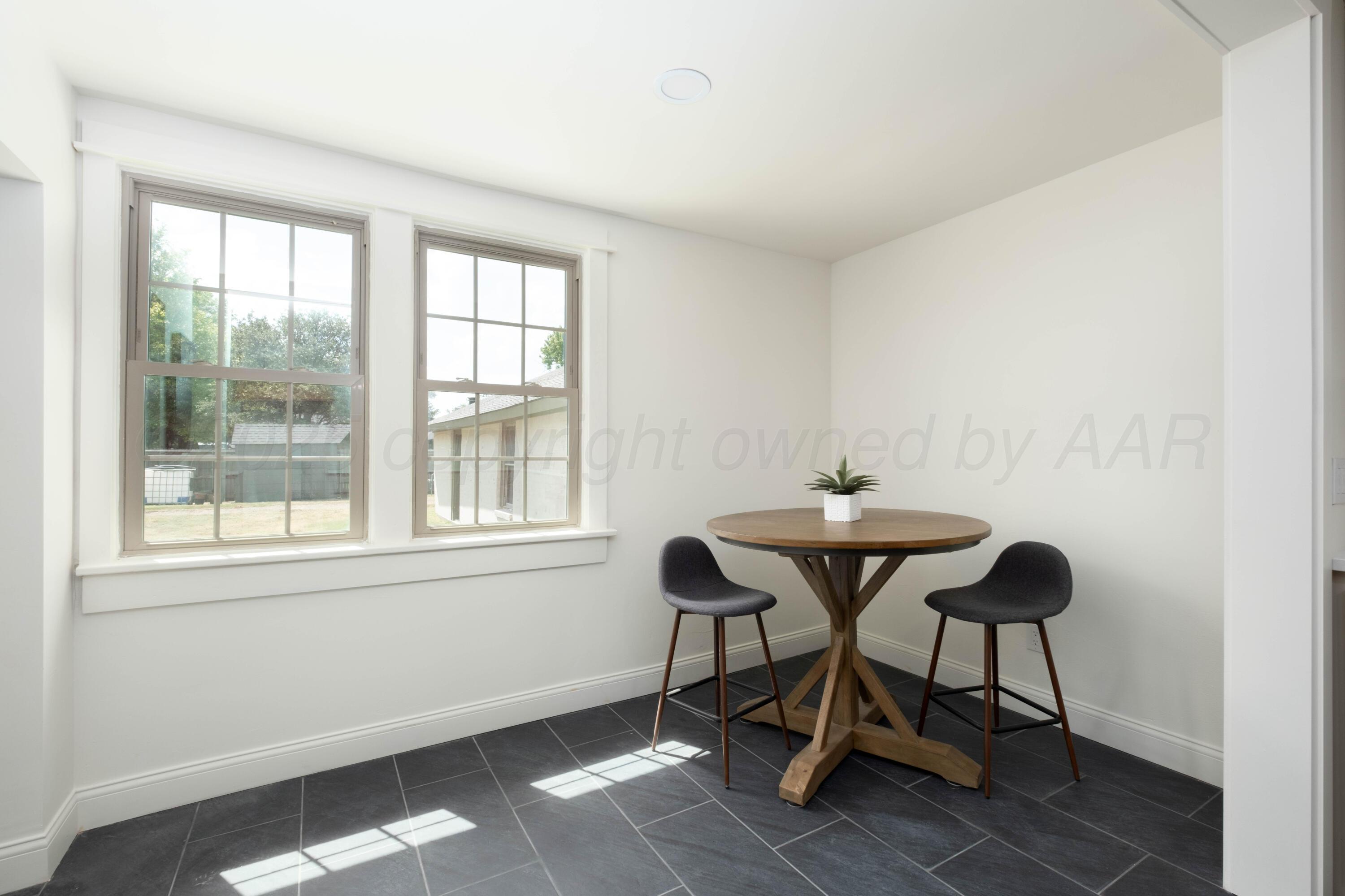 1111 Charles Avenue Property Photo 30