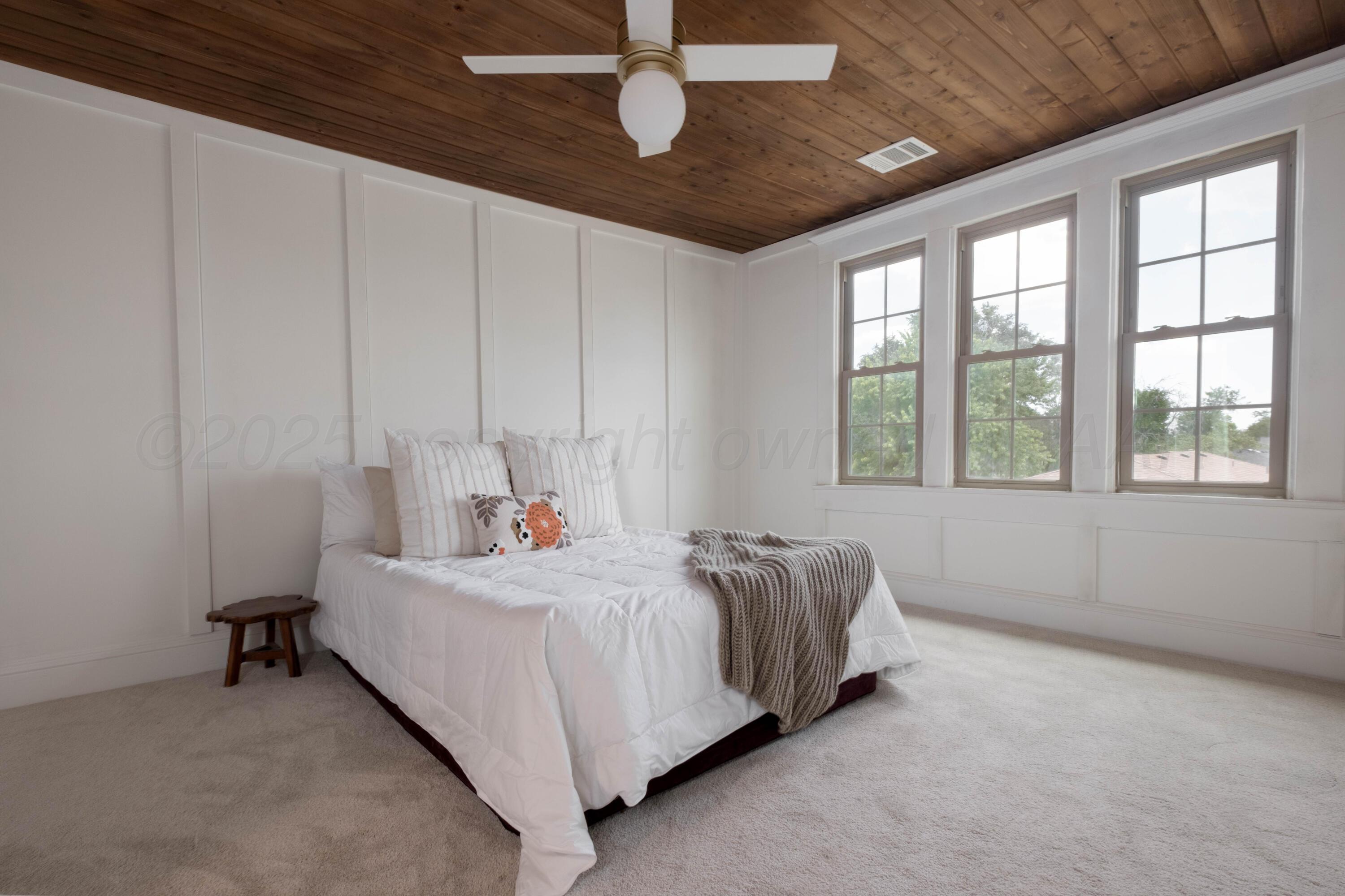 1111 Charles Avenue Property Photo 47