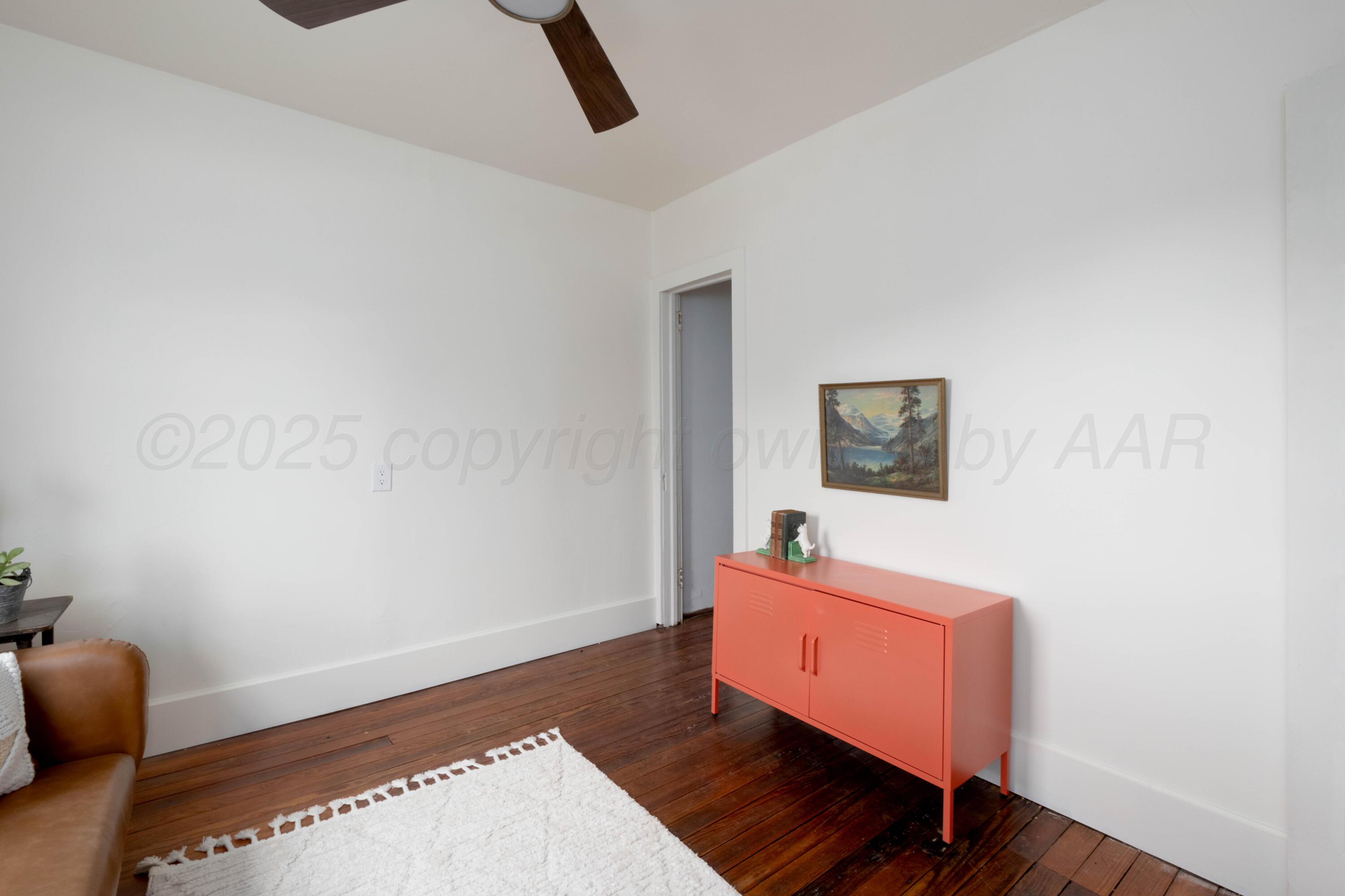 1111 Charles Avenue Property Photo 50