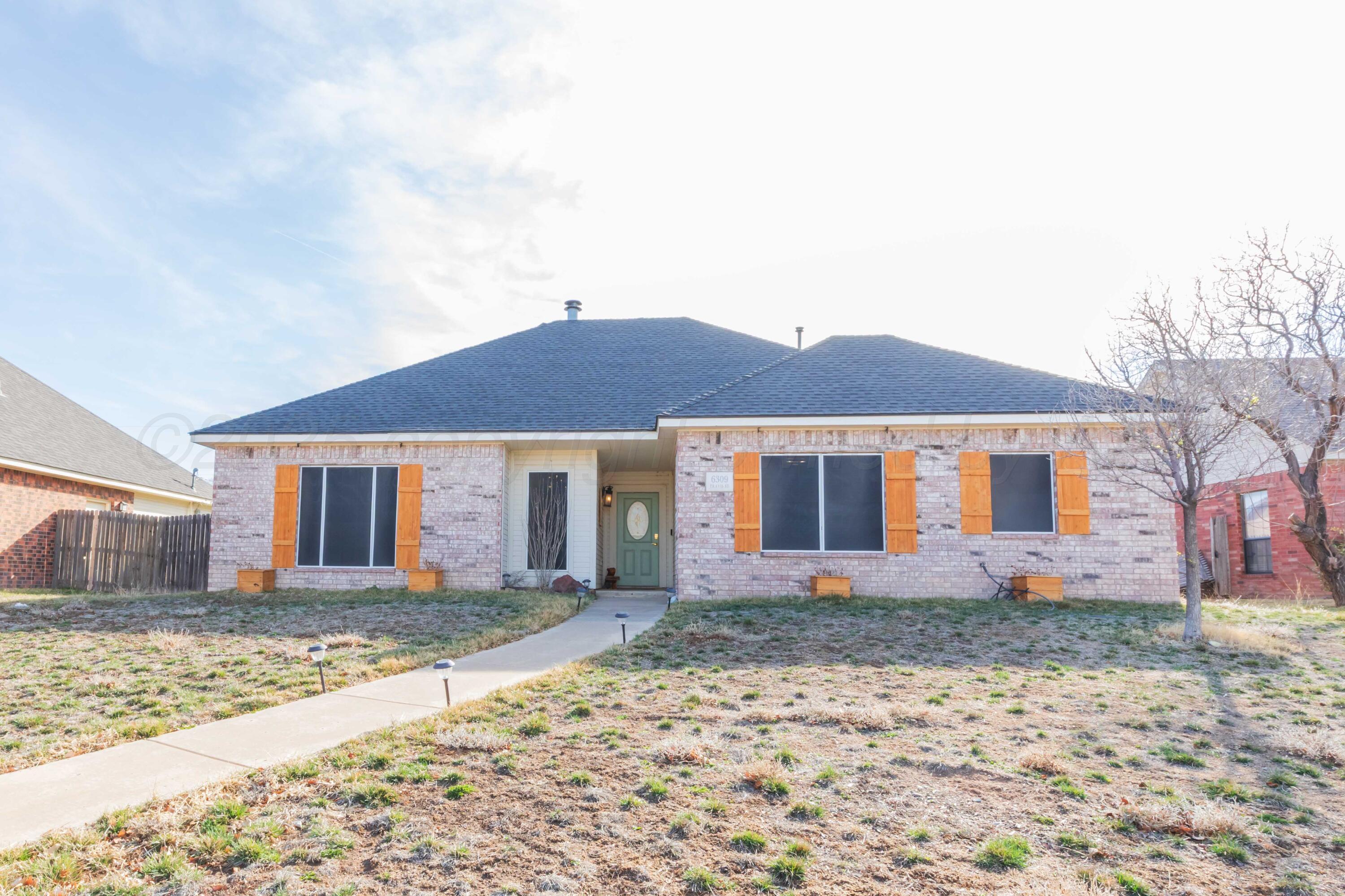 6309 S Travis Street Property Photo