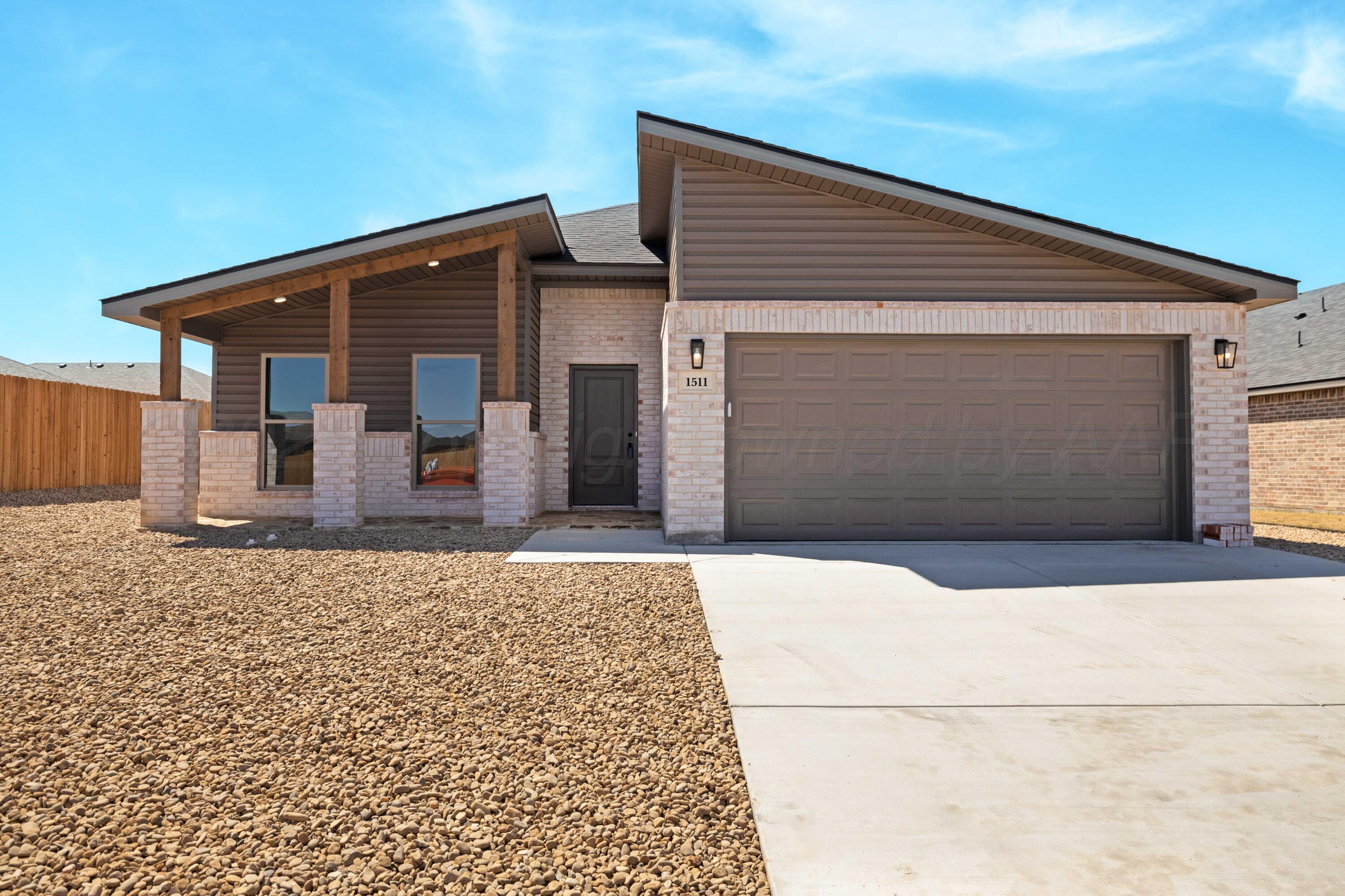 1511 Moon River Property Photo