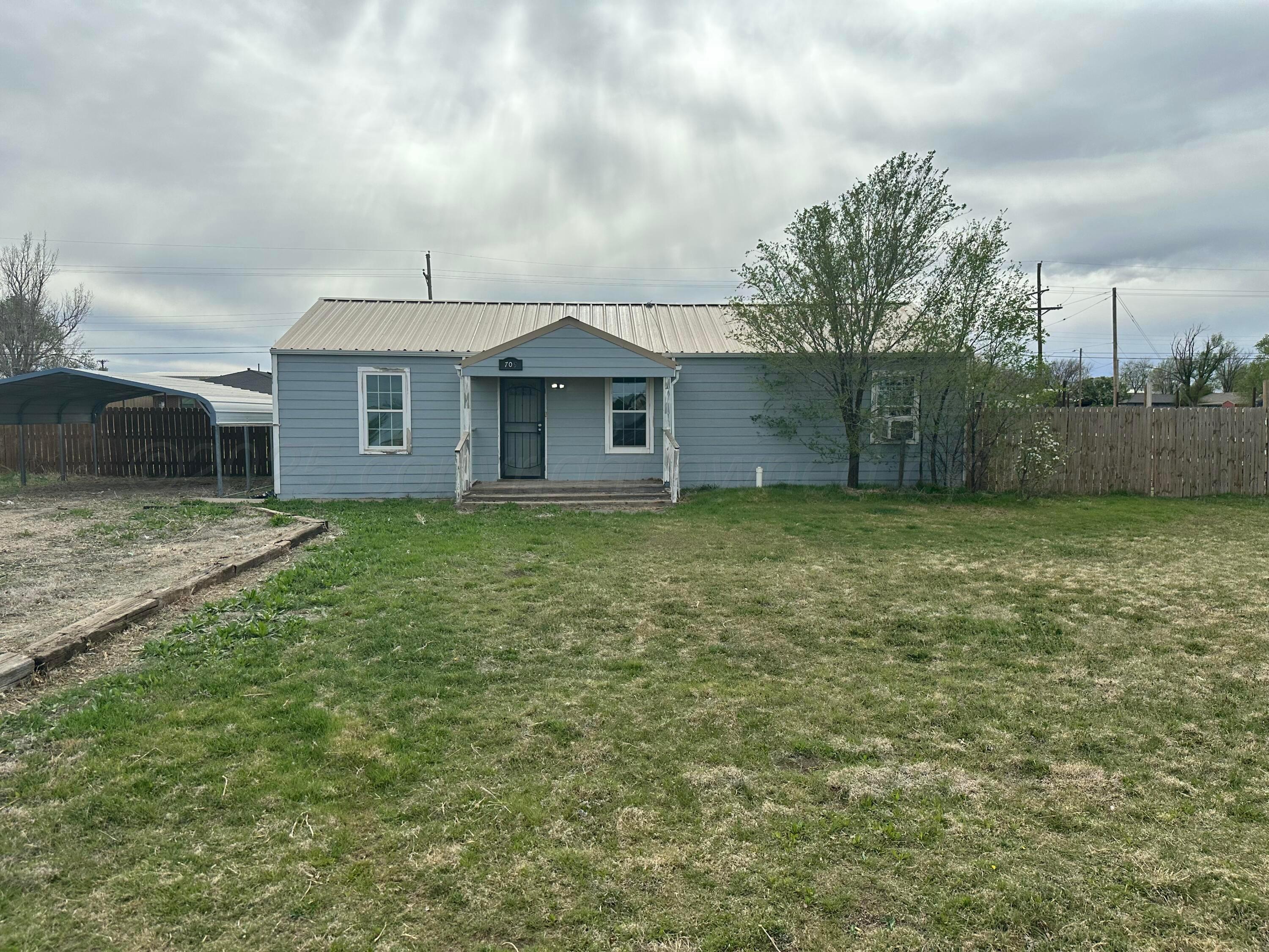 709 Flora Avenue Property Photo
