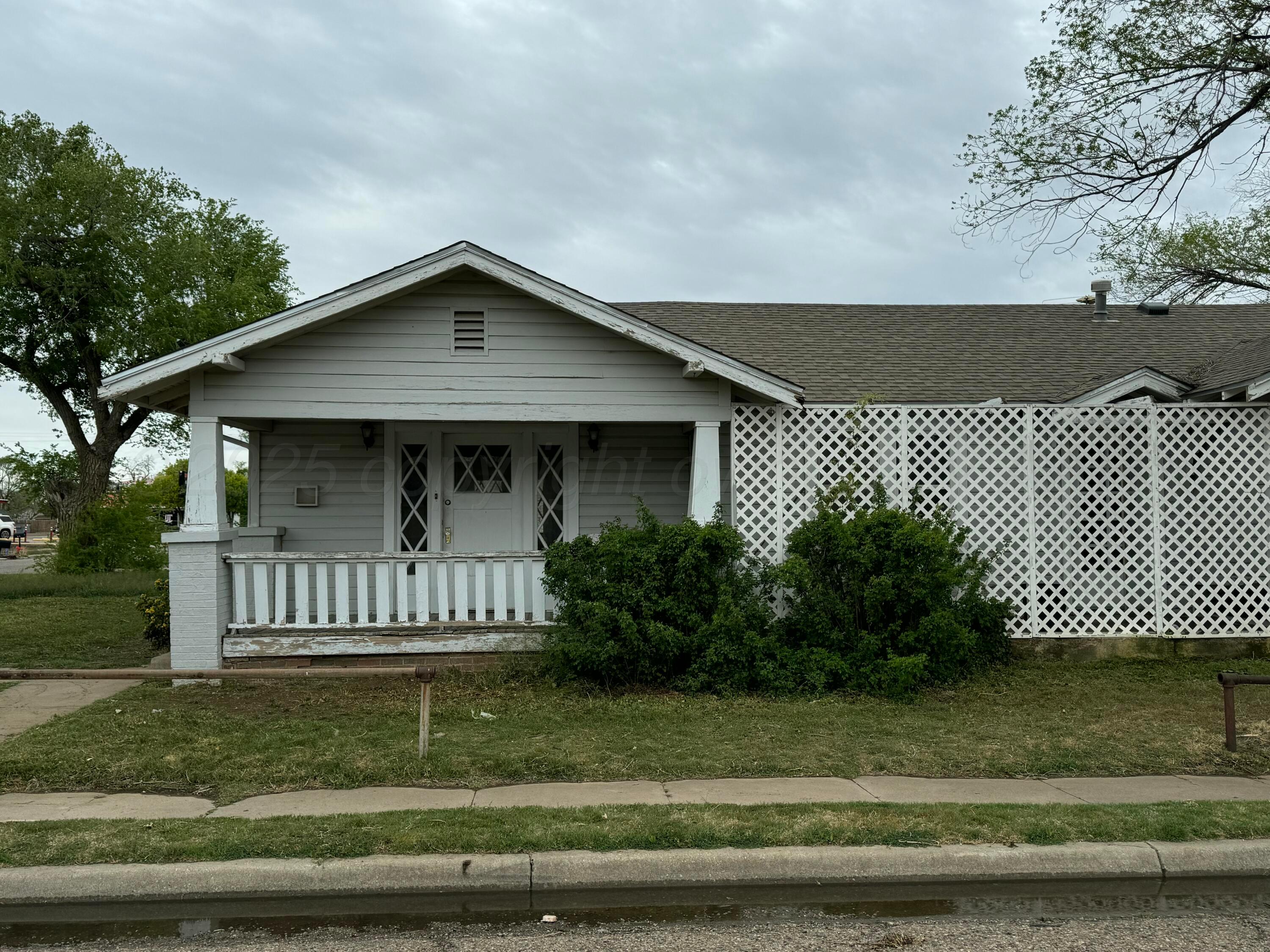 611 S Virginia Street Property Photo