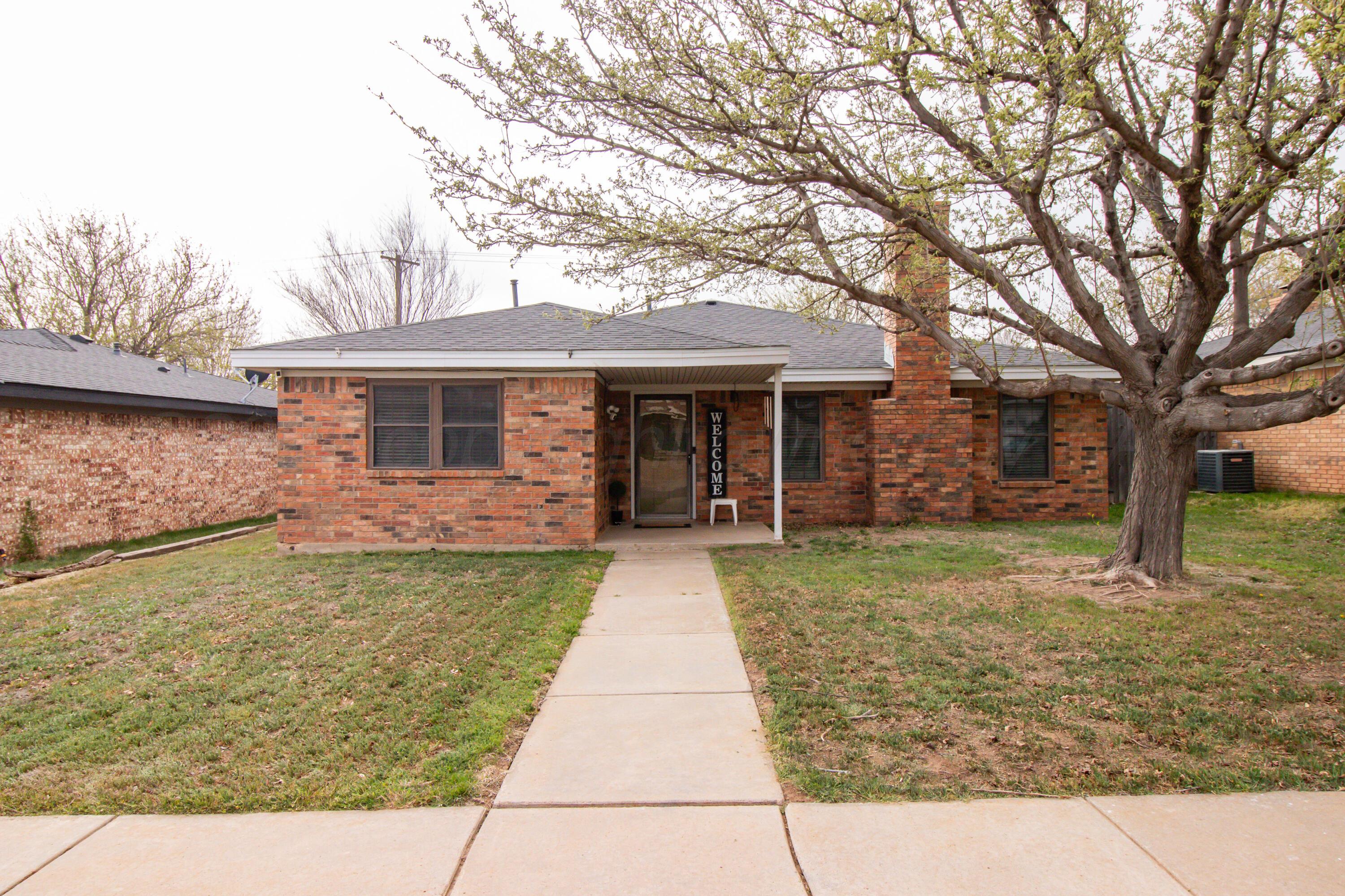 5712 S Milam Street Property Photo