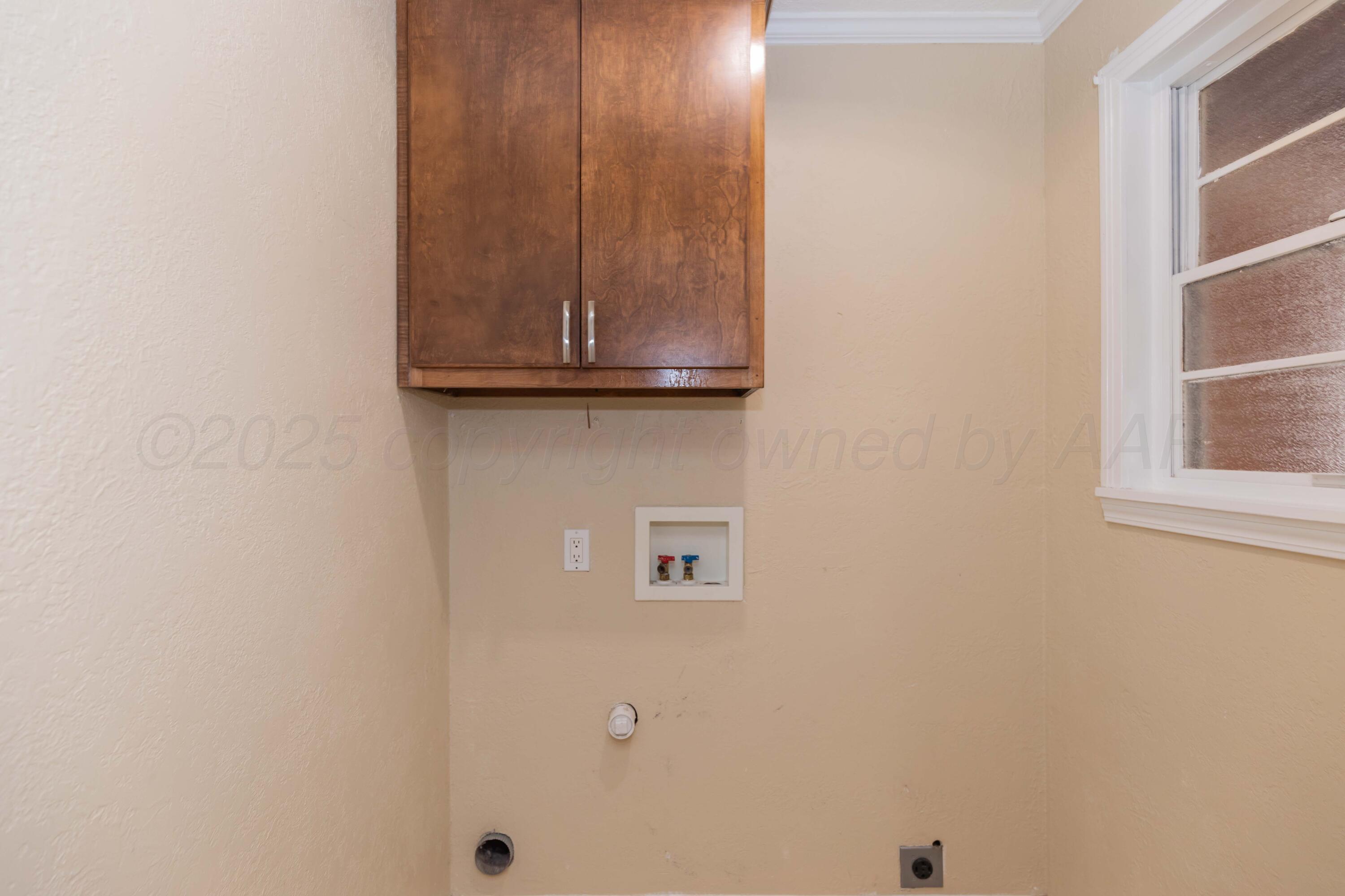 1506 Crockett Street Property Photo 50