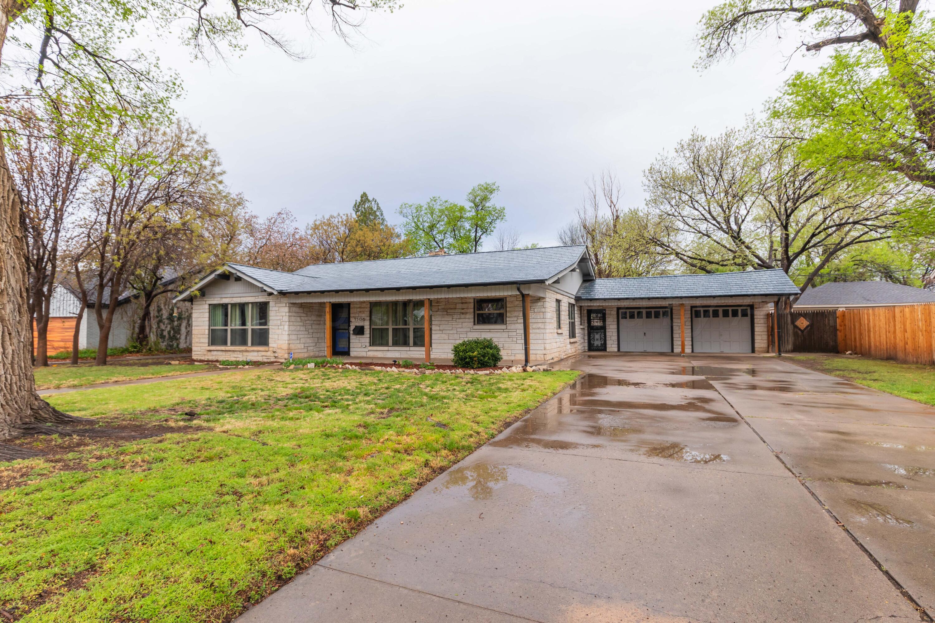 1506 Crockett Street Property Photo 62