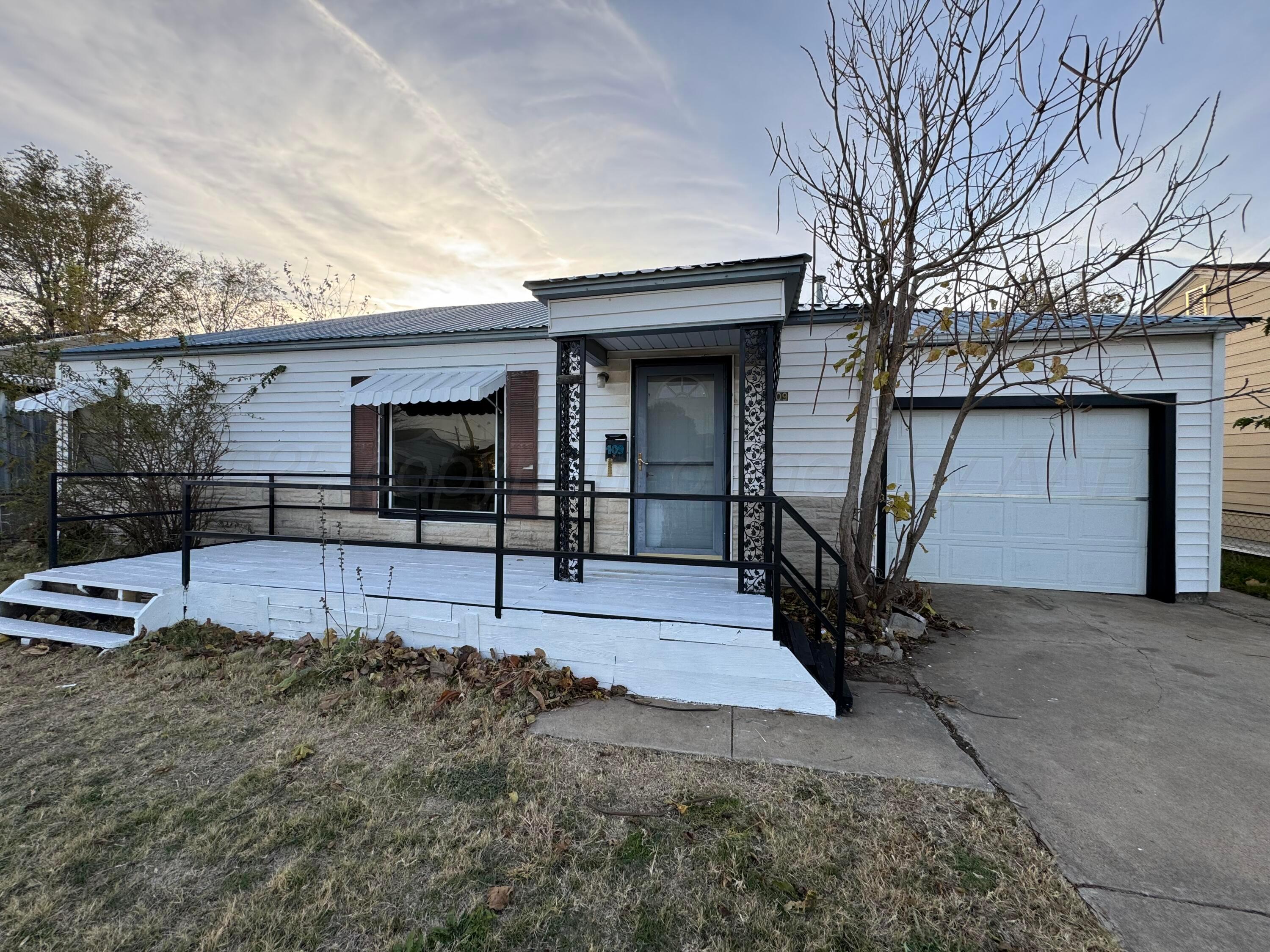 109 N Faulkner Street Property Photo