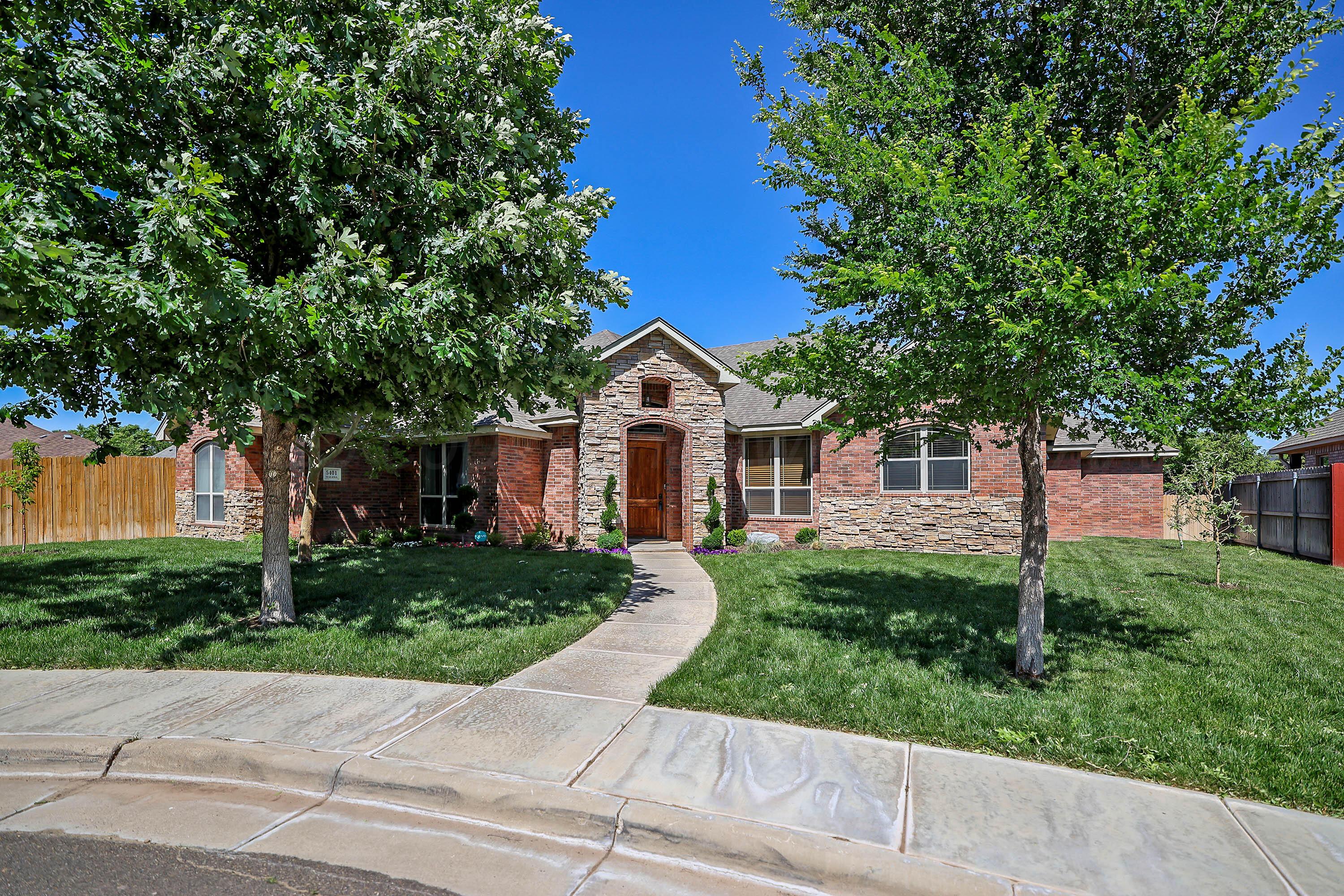 5401 Walesa Court Property Photo 1
