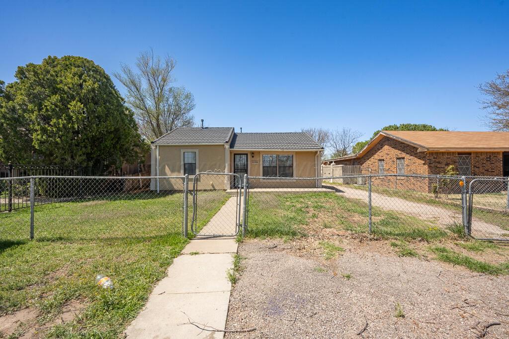 2108 S Roberts Street Property Photo