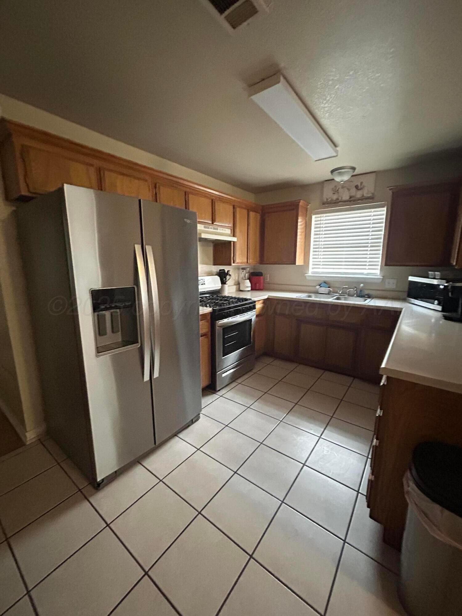 1105 S Woodland Street Property Photo