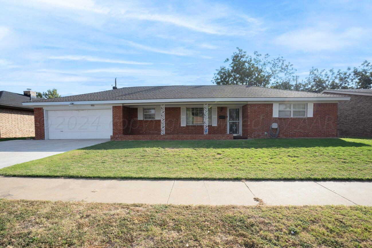 1816 Lynn Street Property Photo