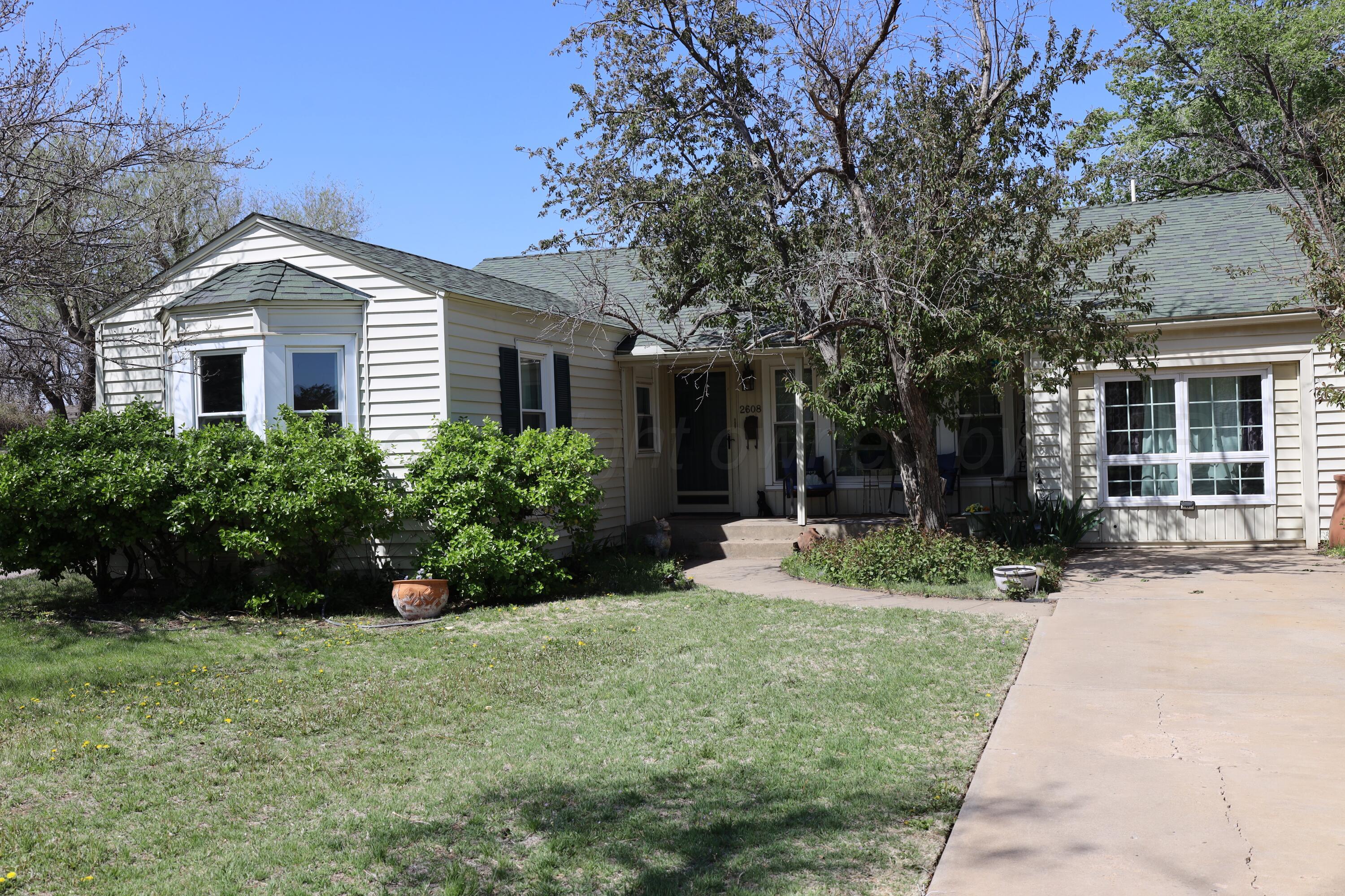 2608 S Van Buren Street Property Photo
