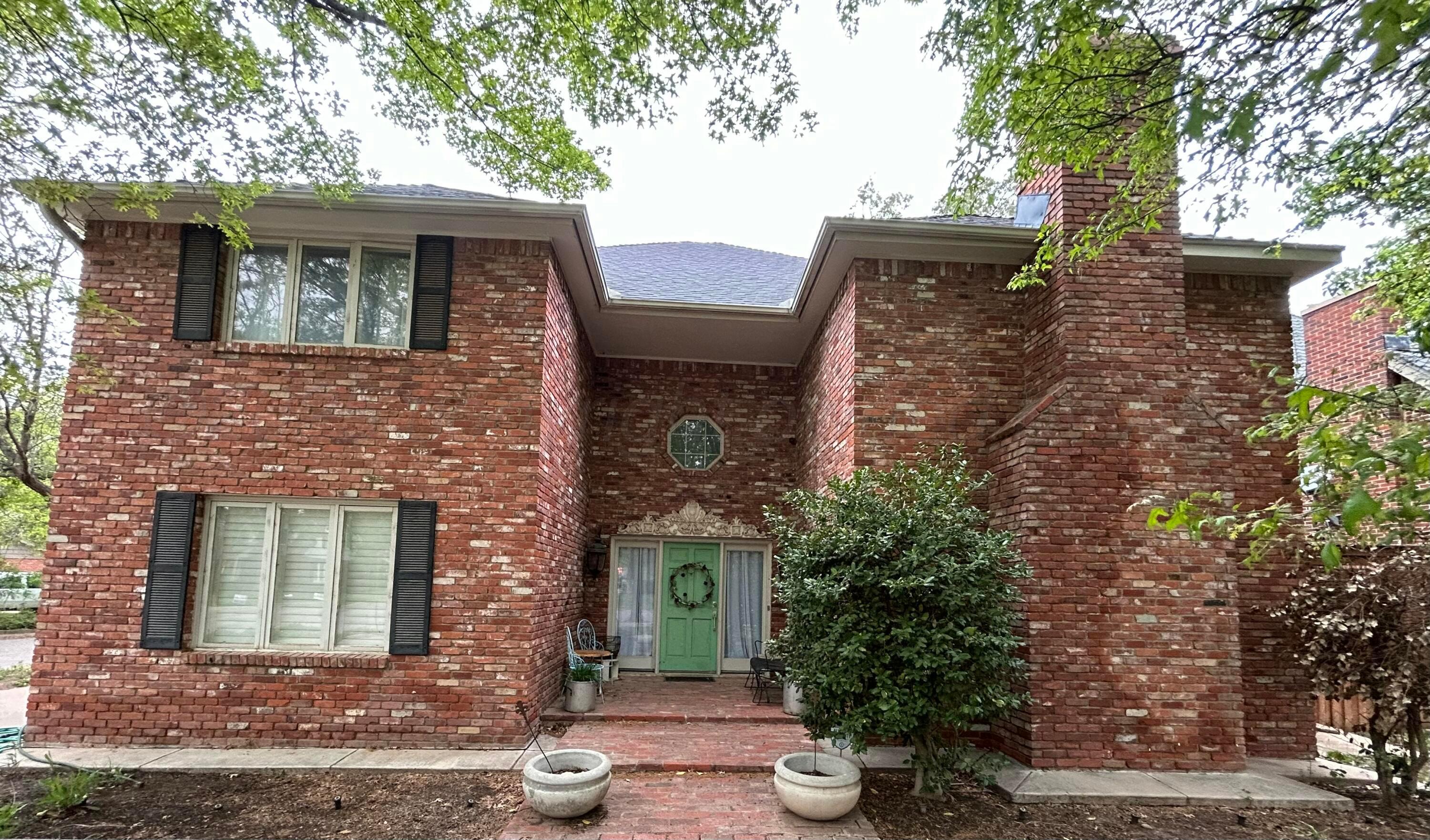 2222 S Hayden Street Property Photo