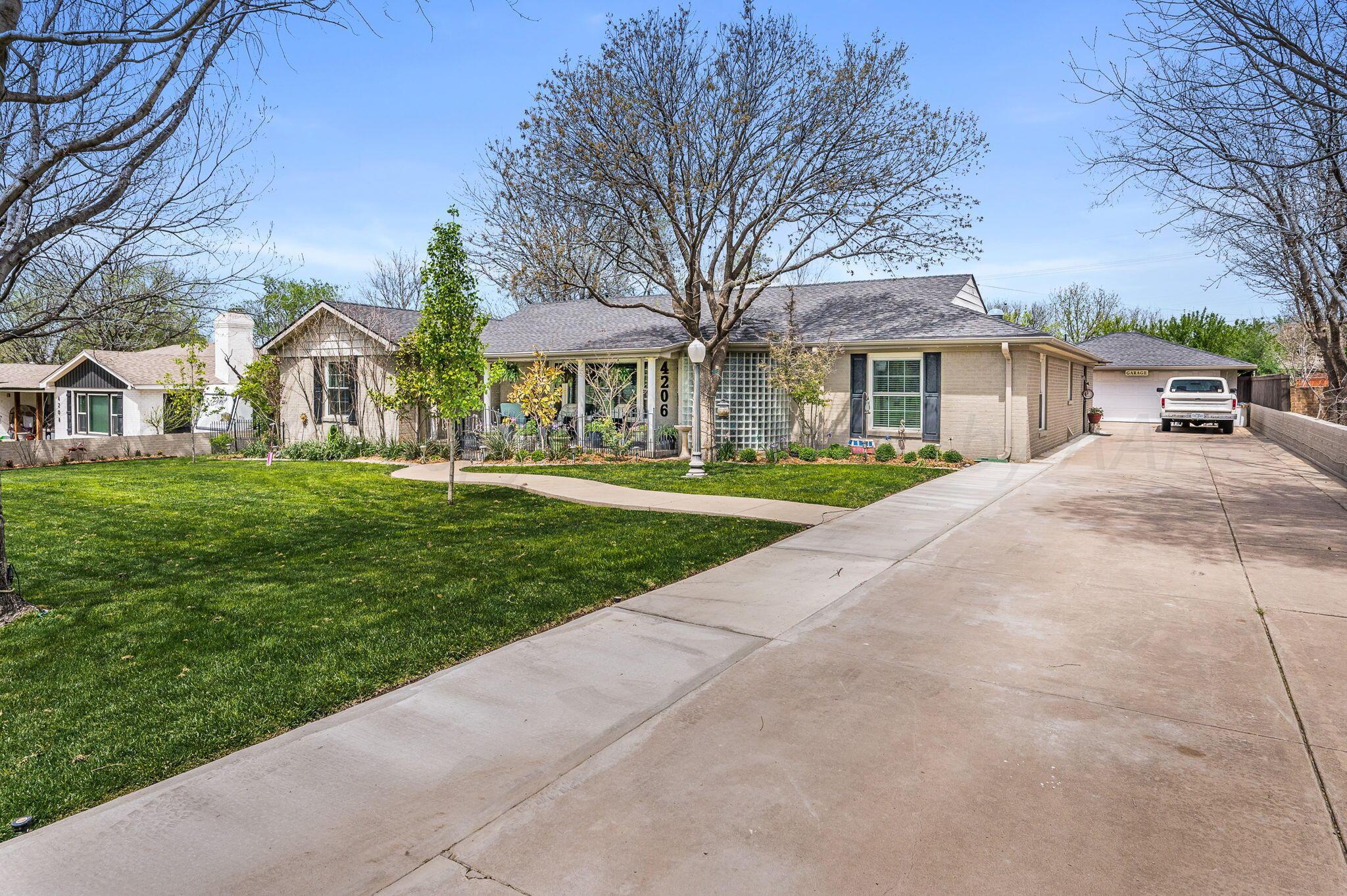 4206 Gem Lake Road Property Photo