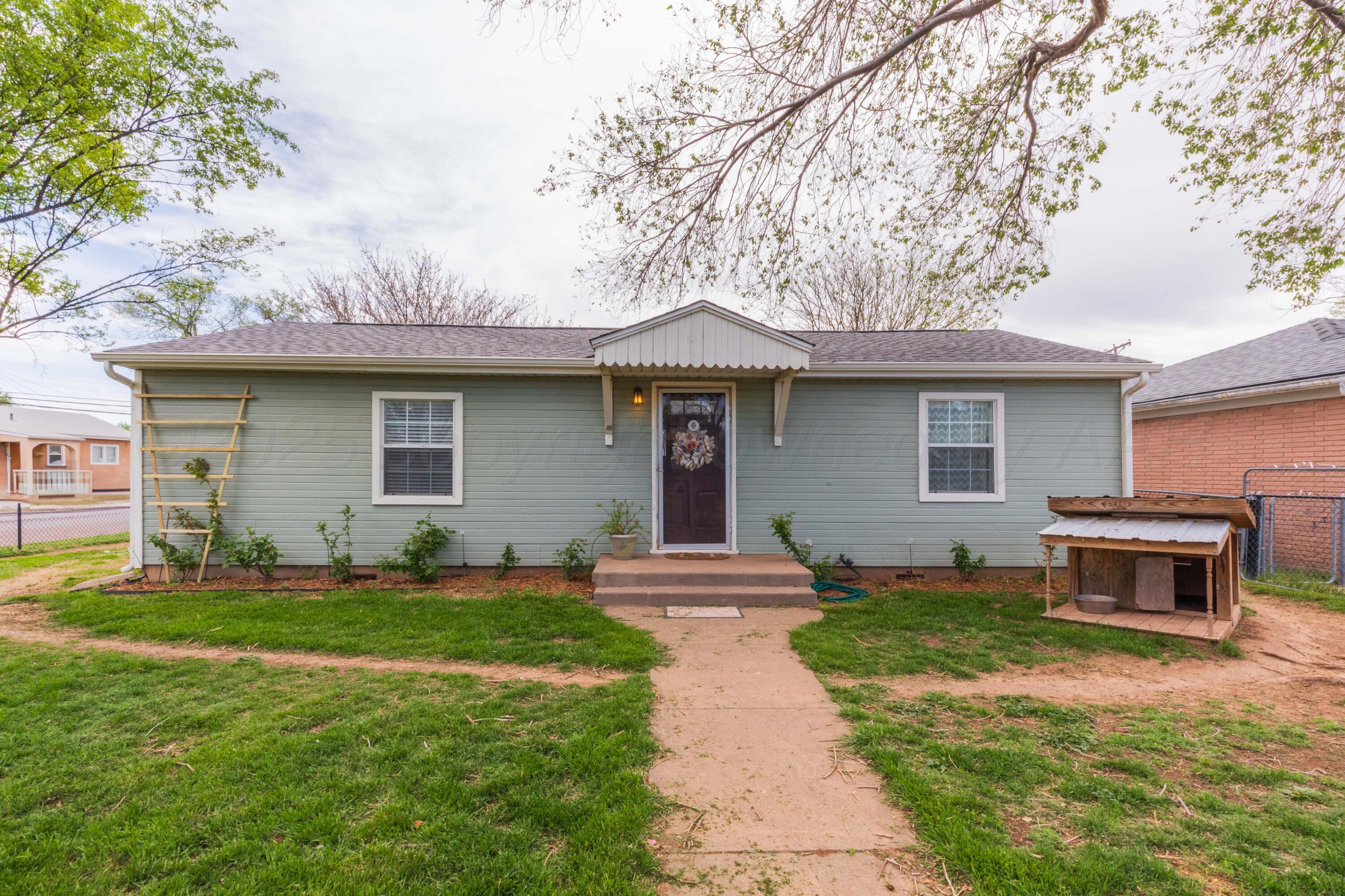 3801 S Van Buren Street Property Photo