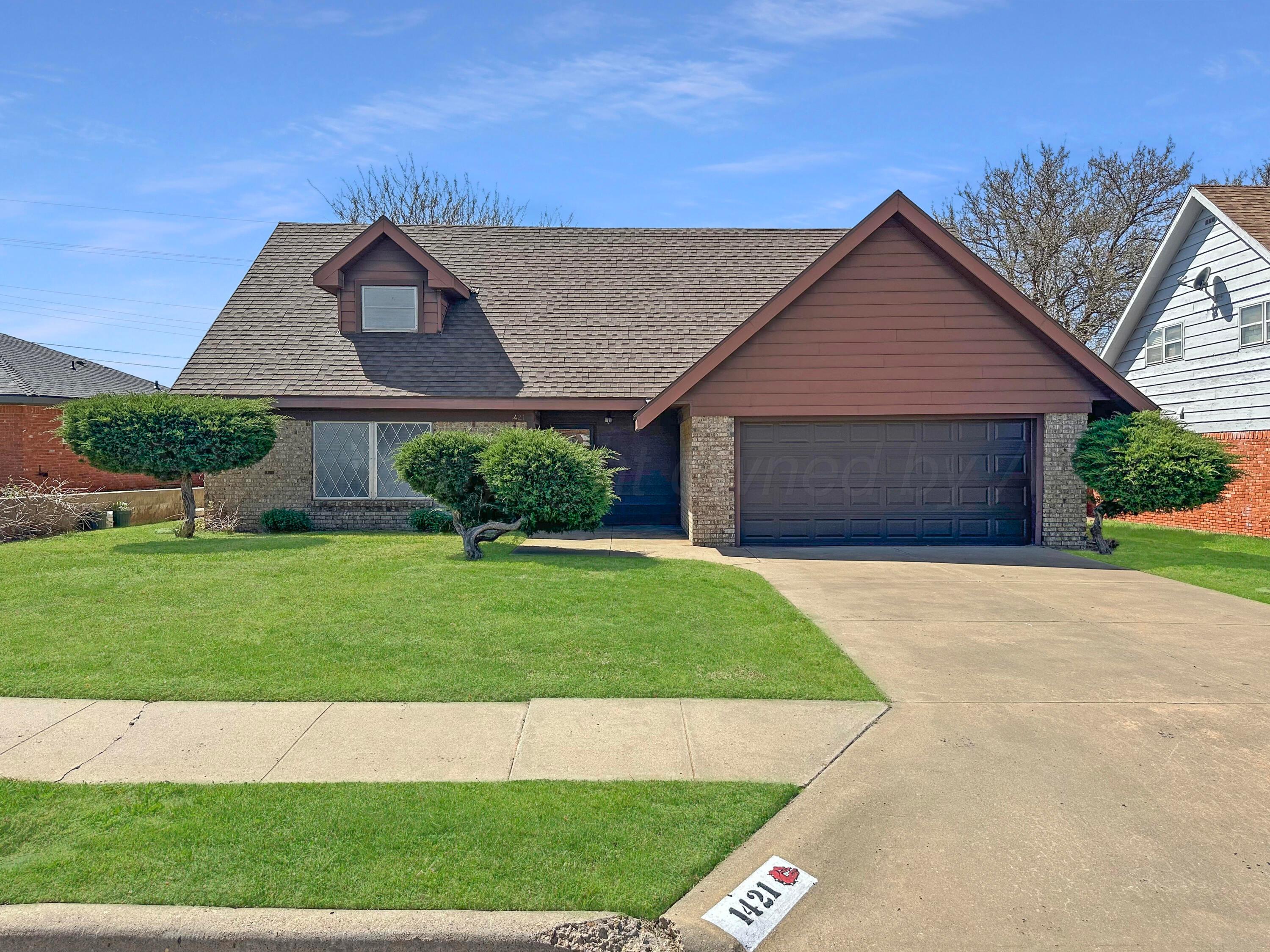 1421 Marigold Street Property Photo