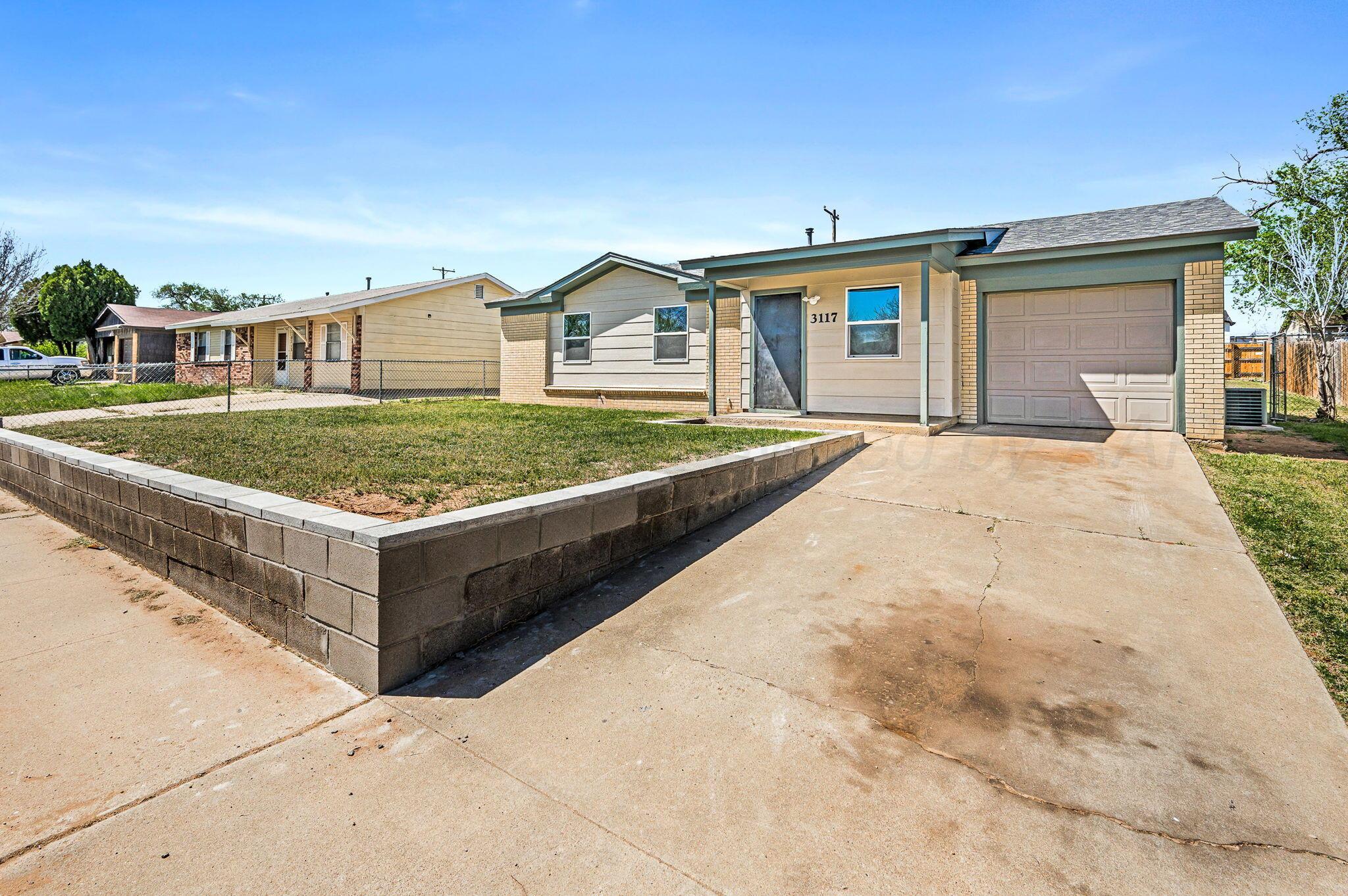 3117 Oak Drive Property Photo