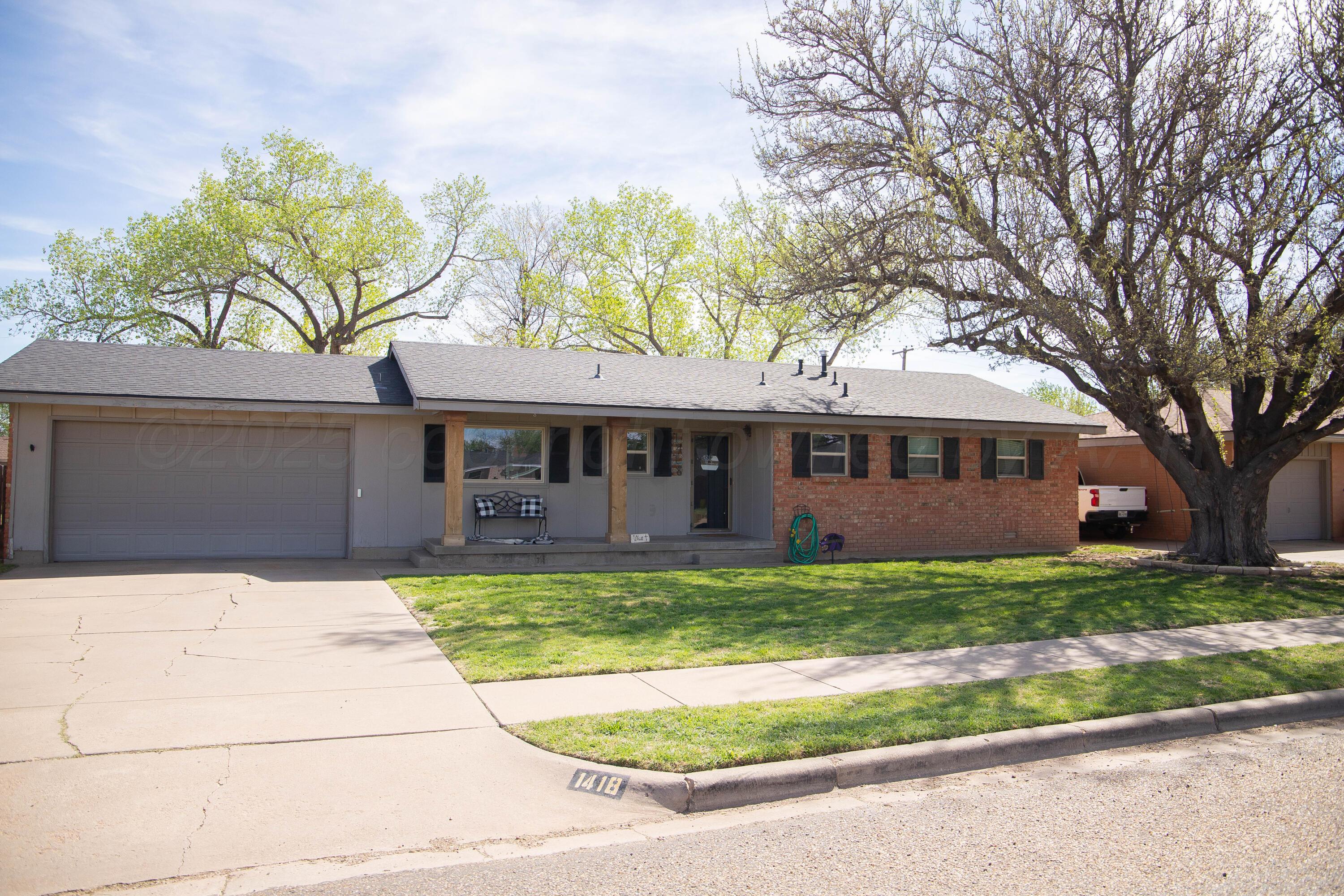 1418 Oak Avenue Property Photo
