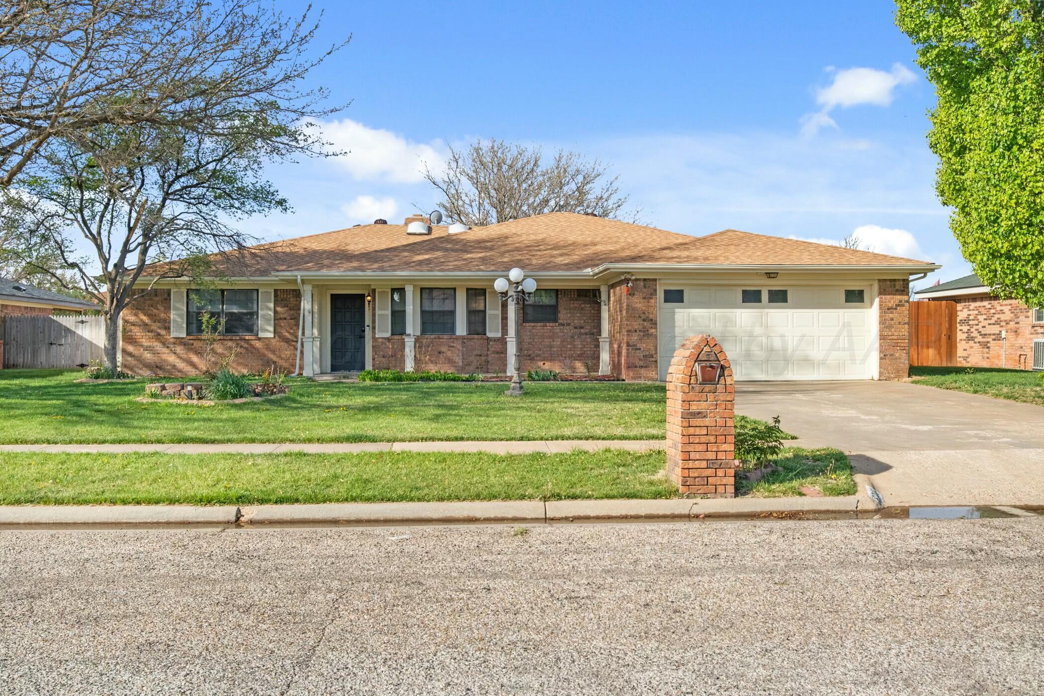 6206 Yale Street Property Photo