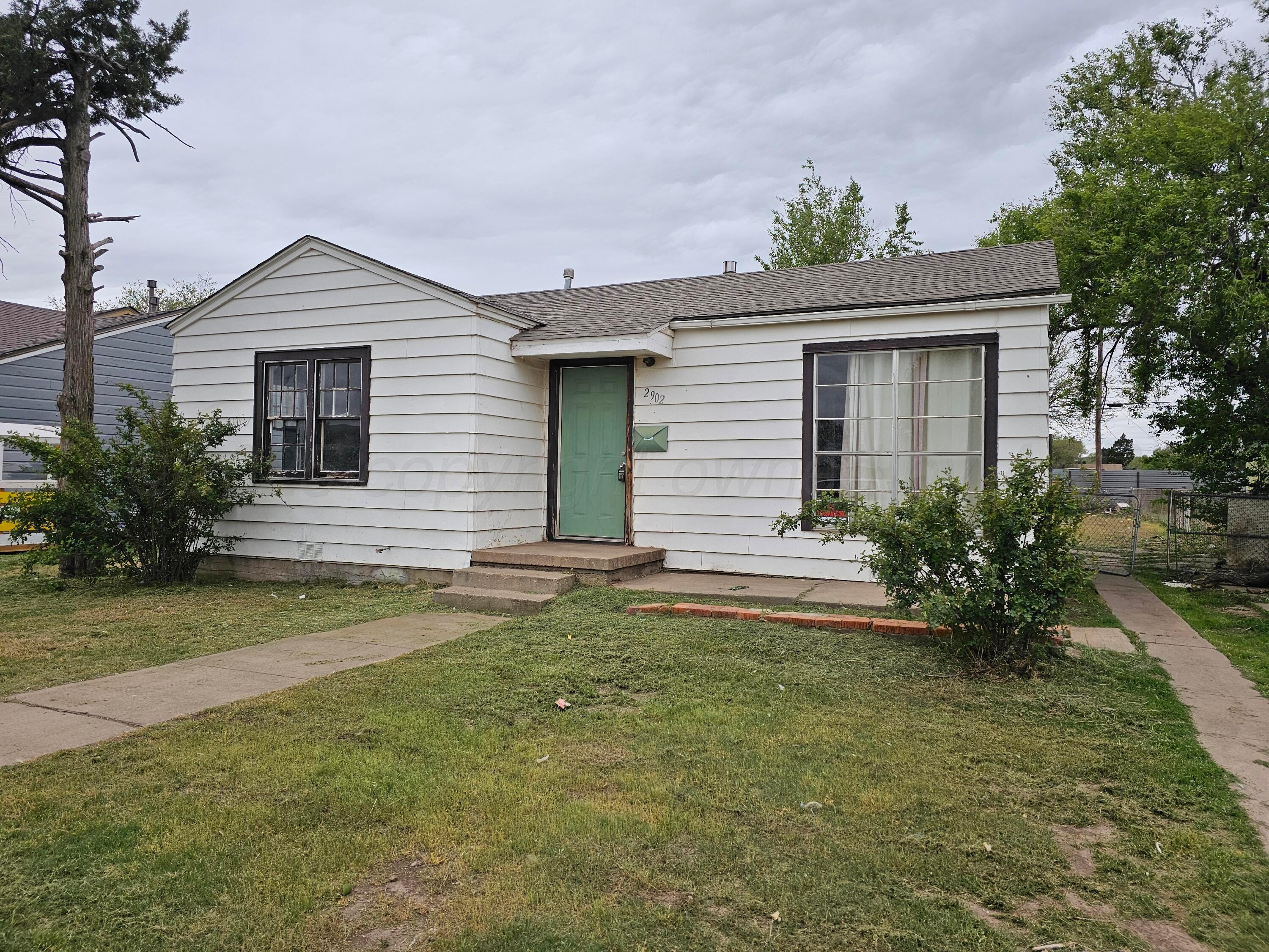 2902 S Pierce Street Property Photo