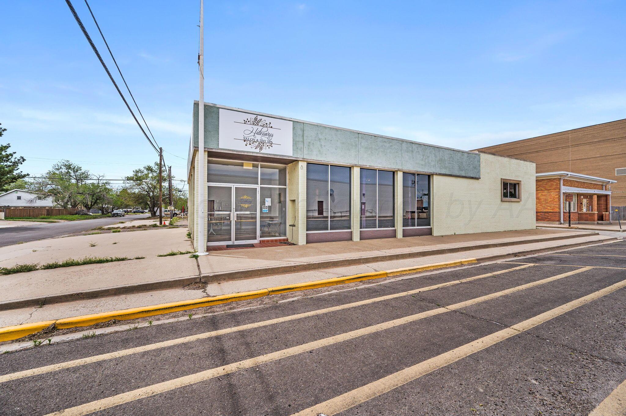 1610 5th Avenue Property Photo 3