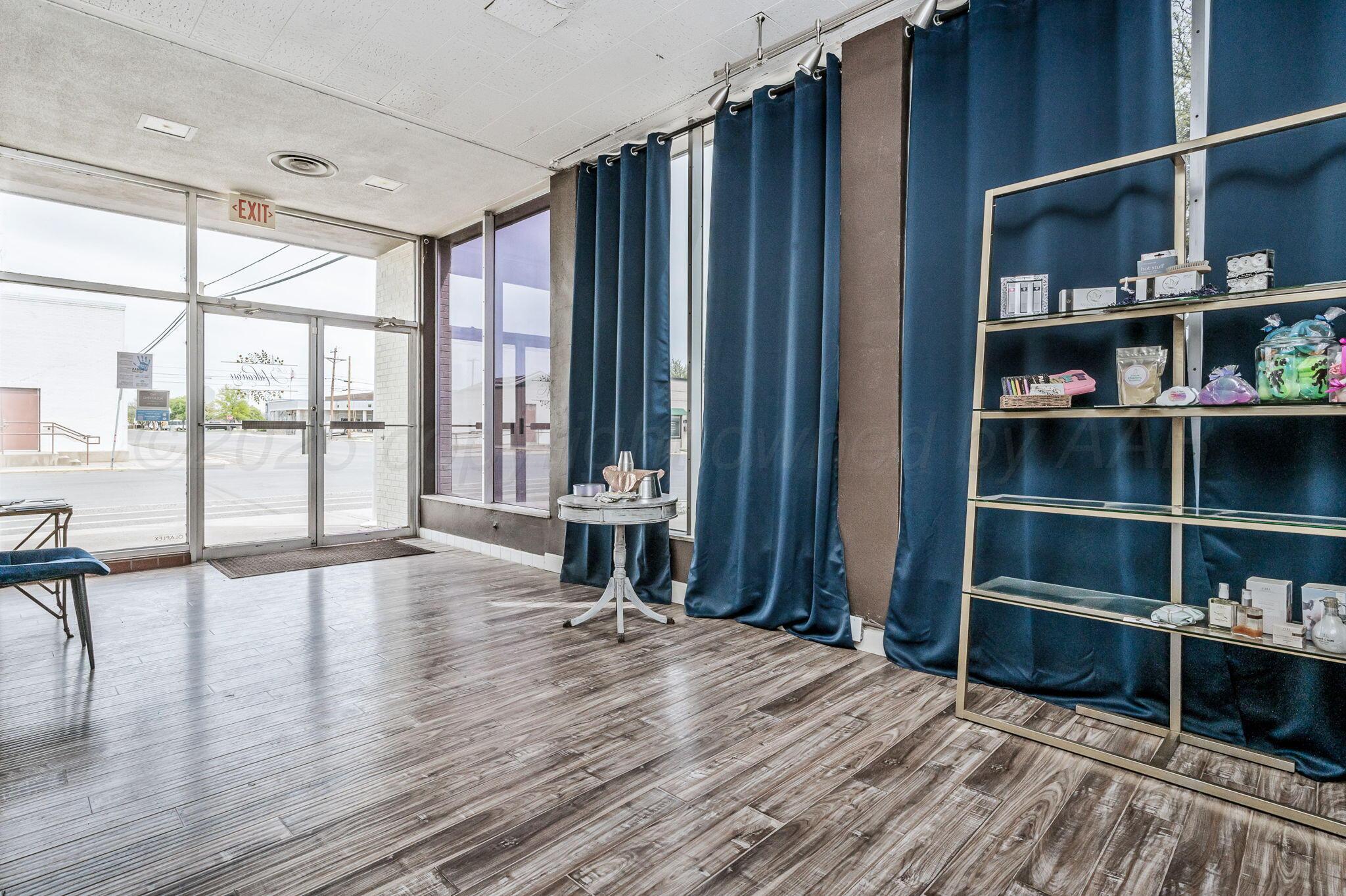 1610 5th Avenue Property Photo 5