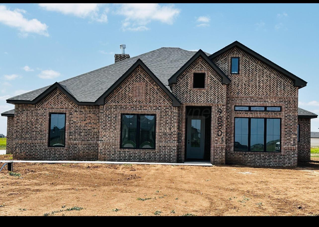 9880 Highland Springs Property Photo