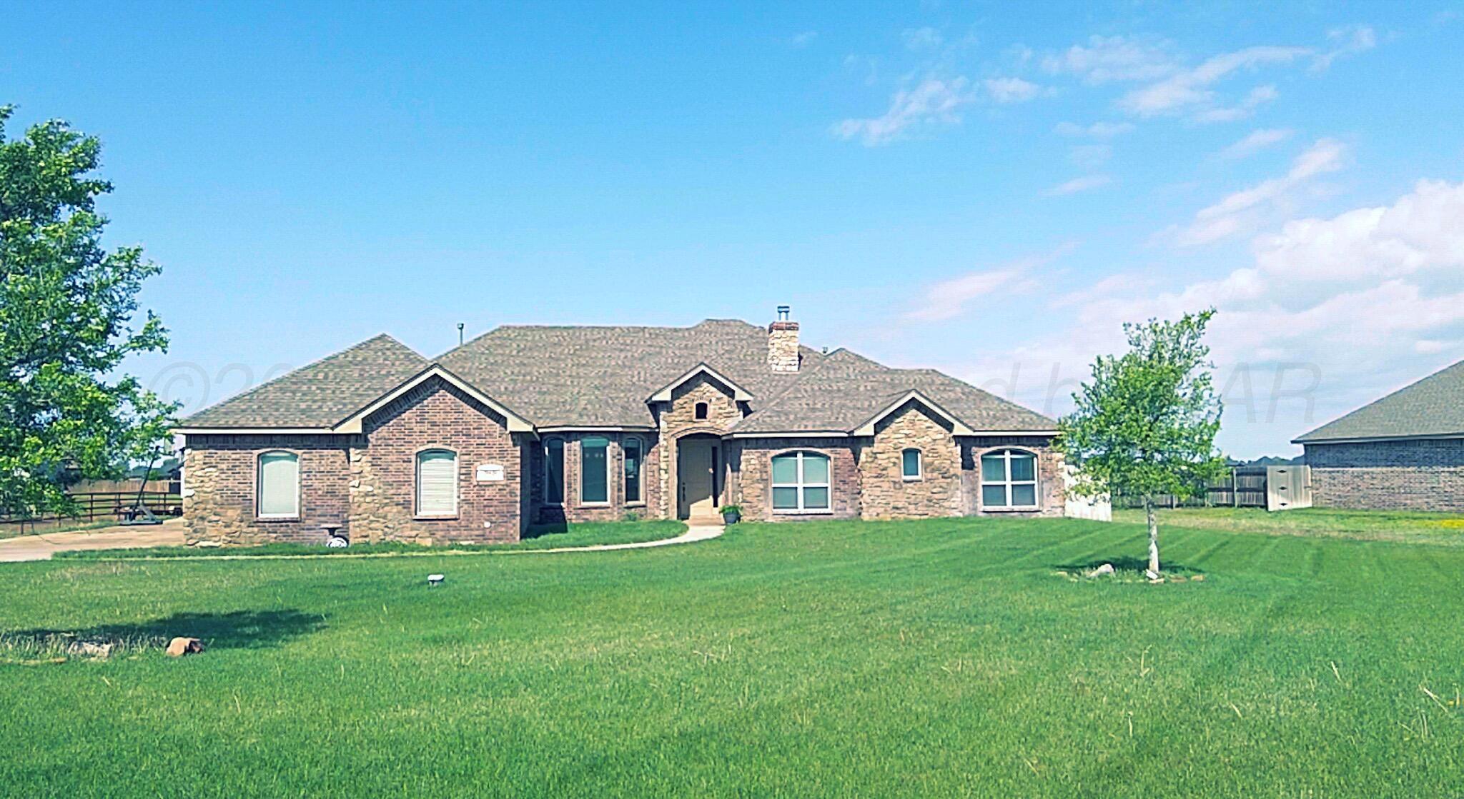 20420 Firefly Lane Property Photo 1