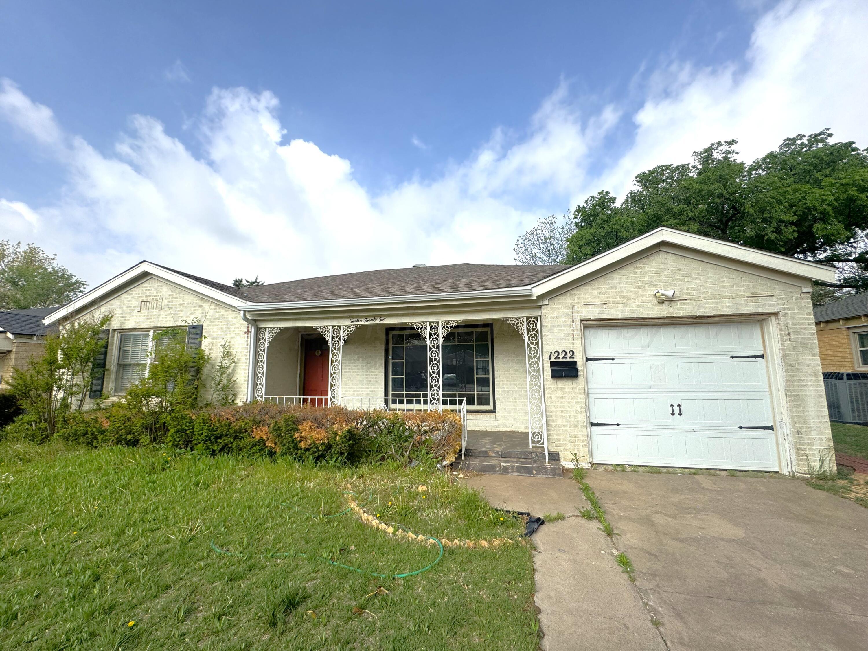 1222 S Bryan Street Property Photo
