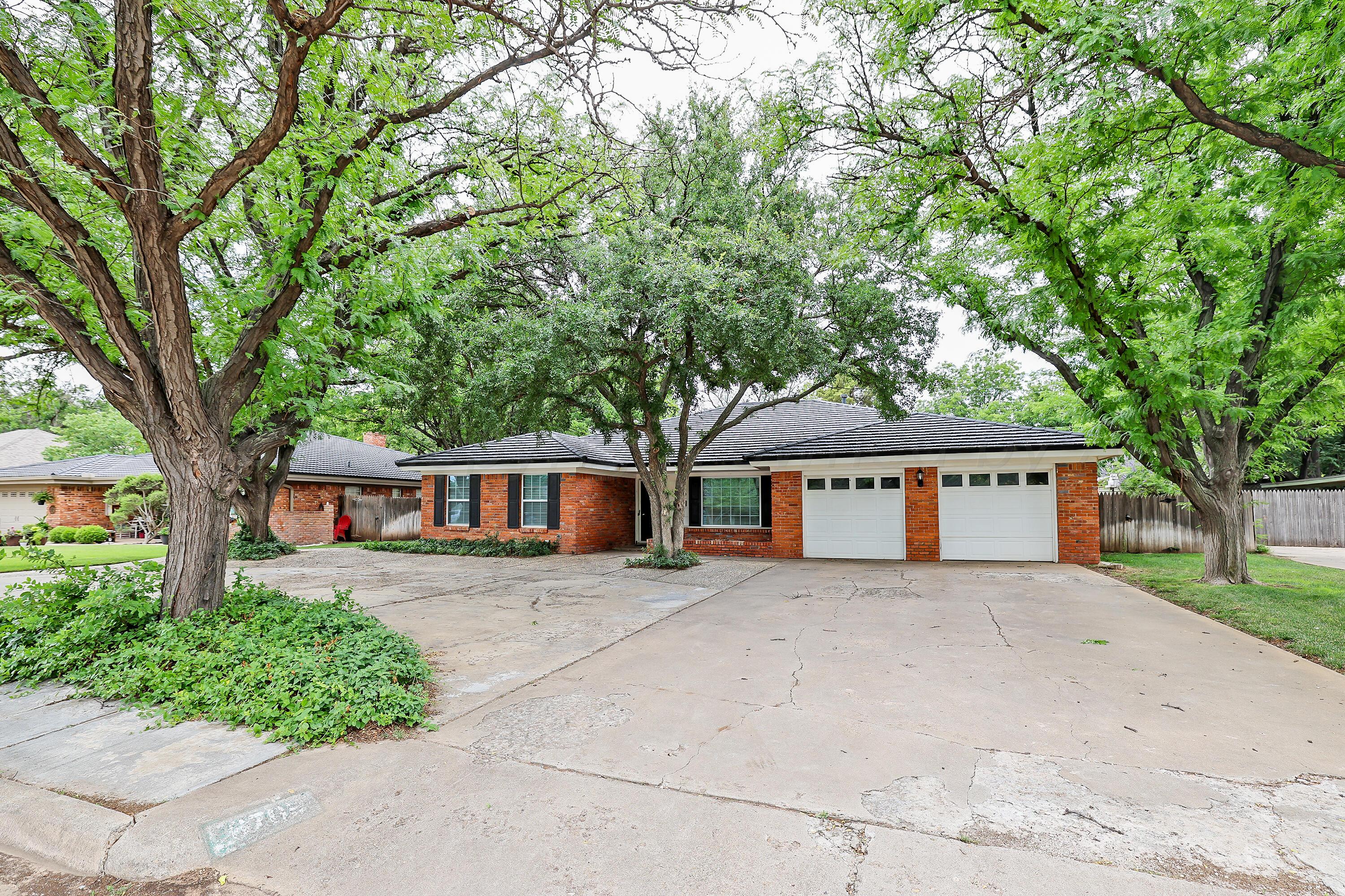 6709 Gainsborough Road Property Photo