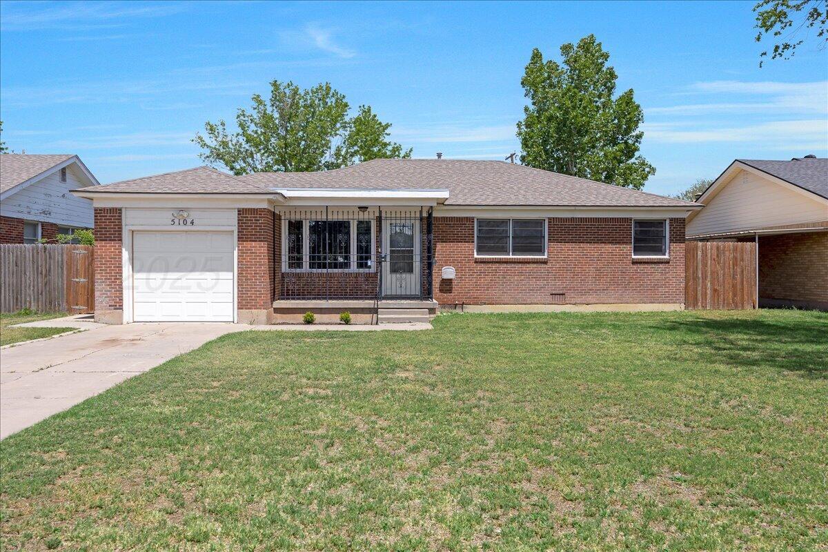 5104 SW 16TH Avenue Picture