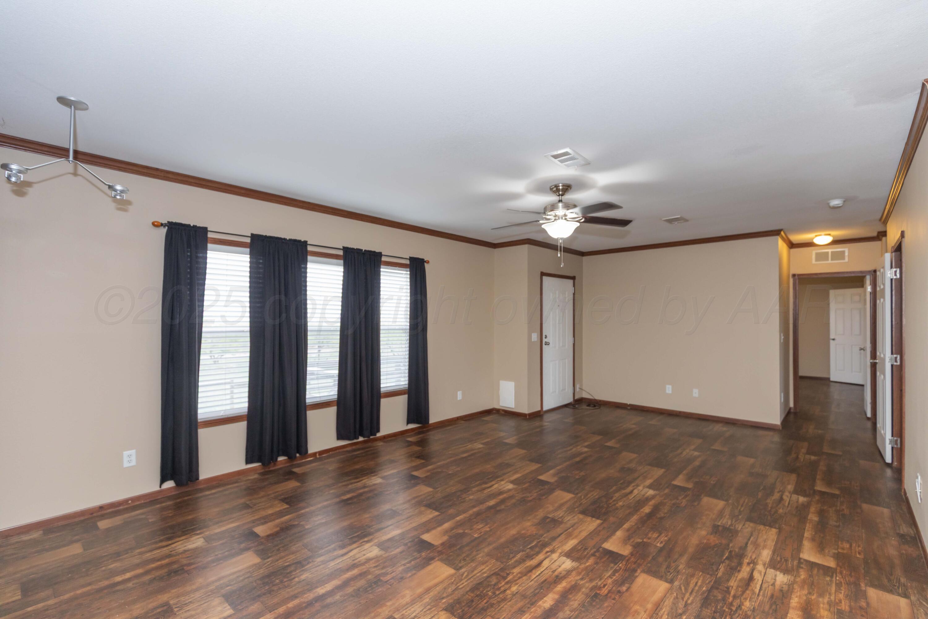 7180 Coyote Trail Property Photo 4