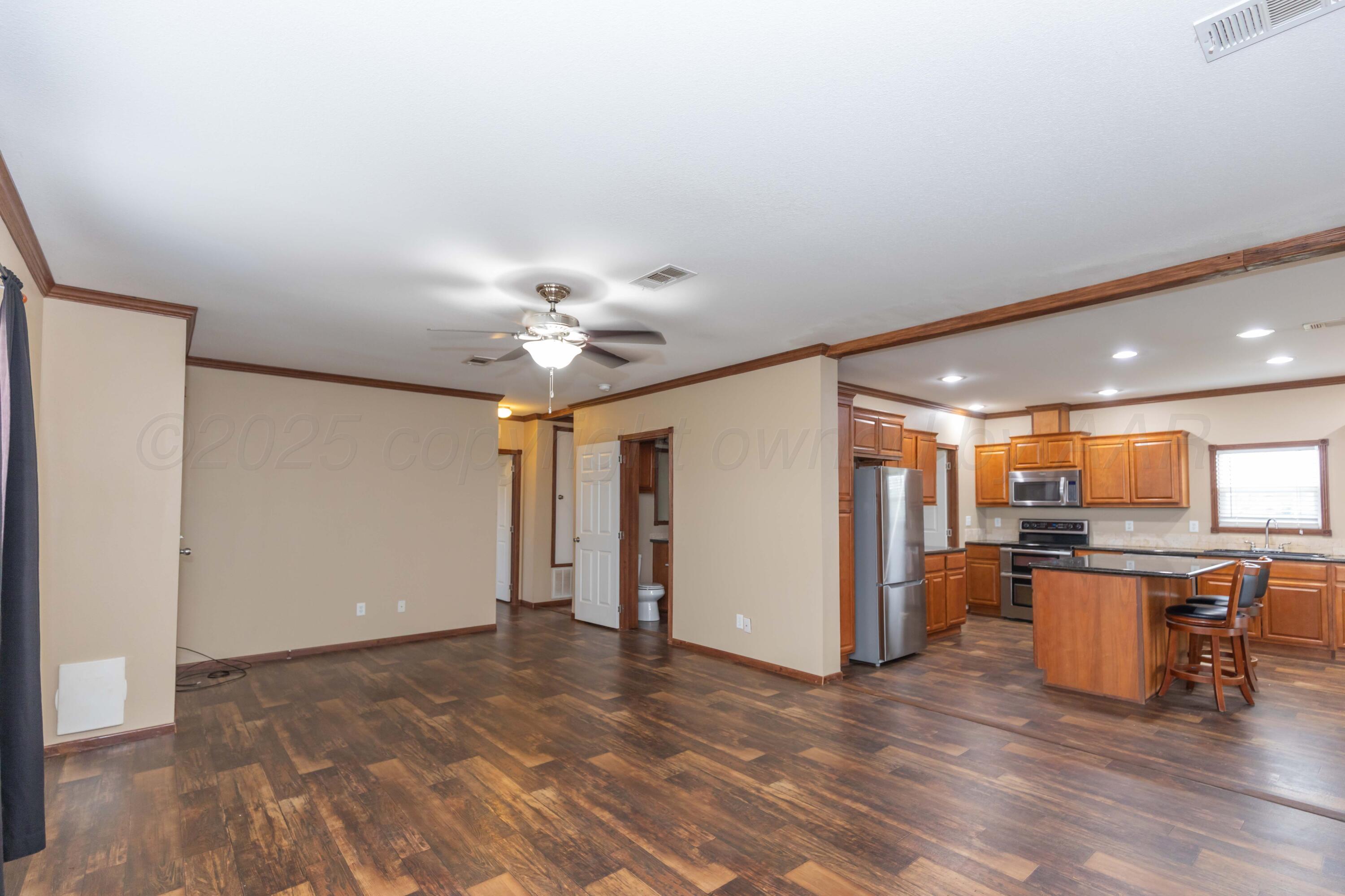 7180 Coyote Trail Property Photo 5