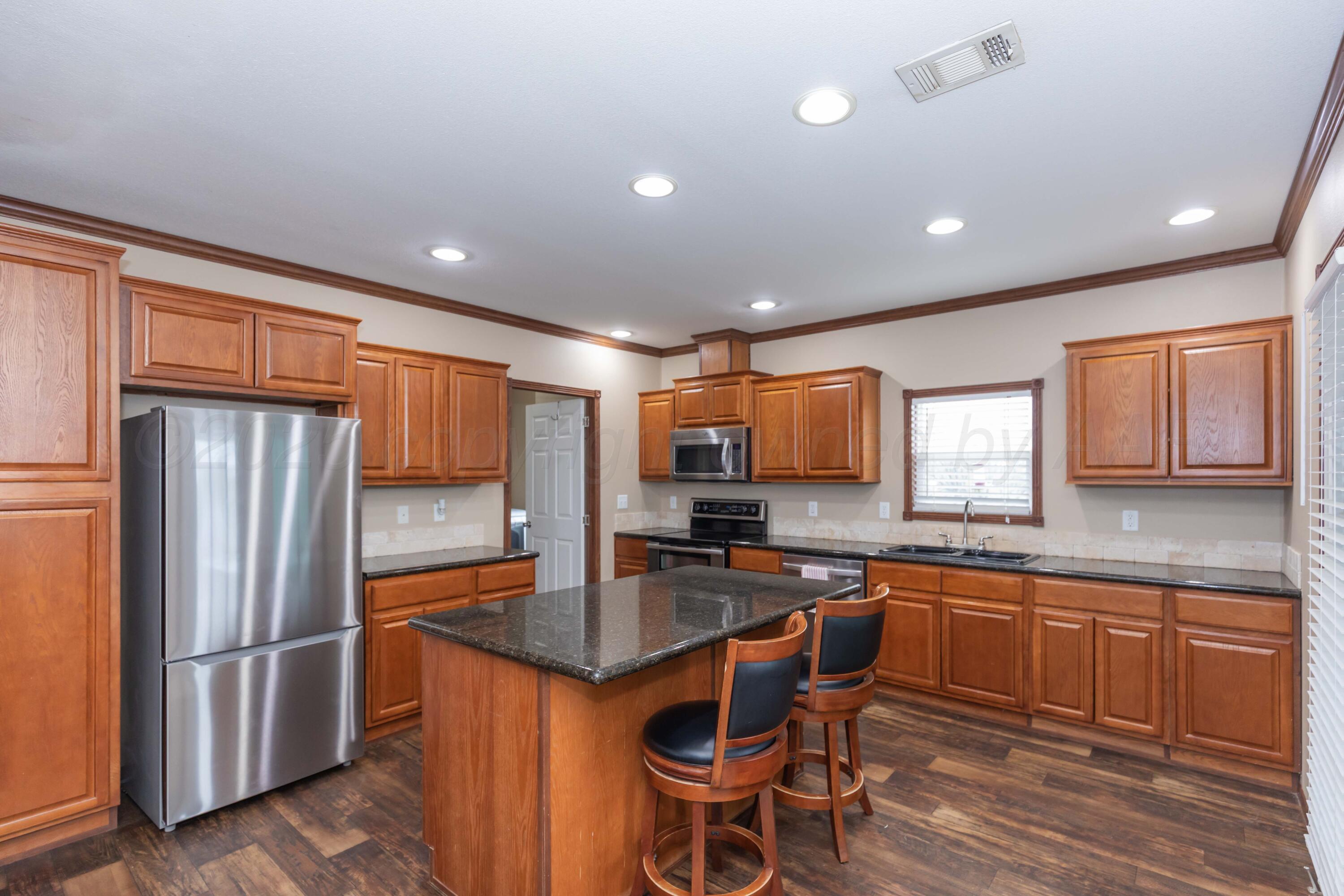 7180 Coyote Trail Property Photo 7