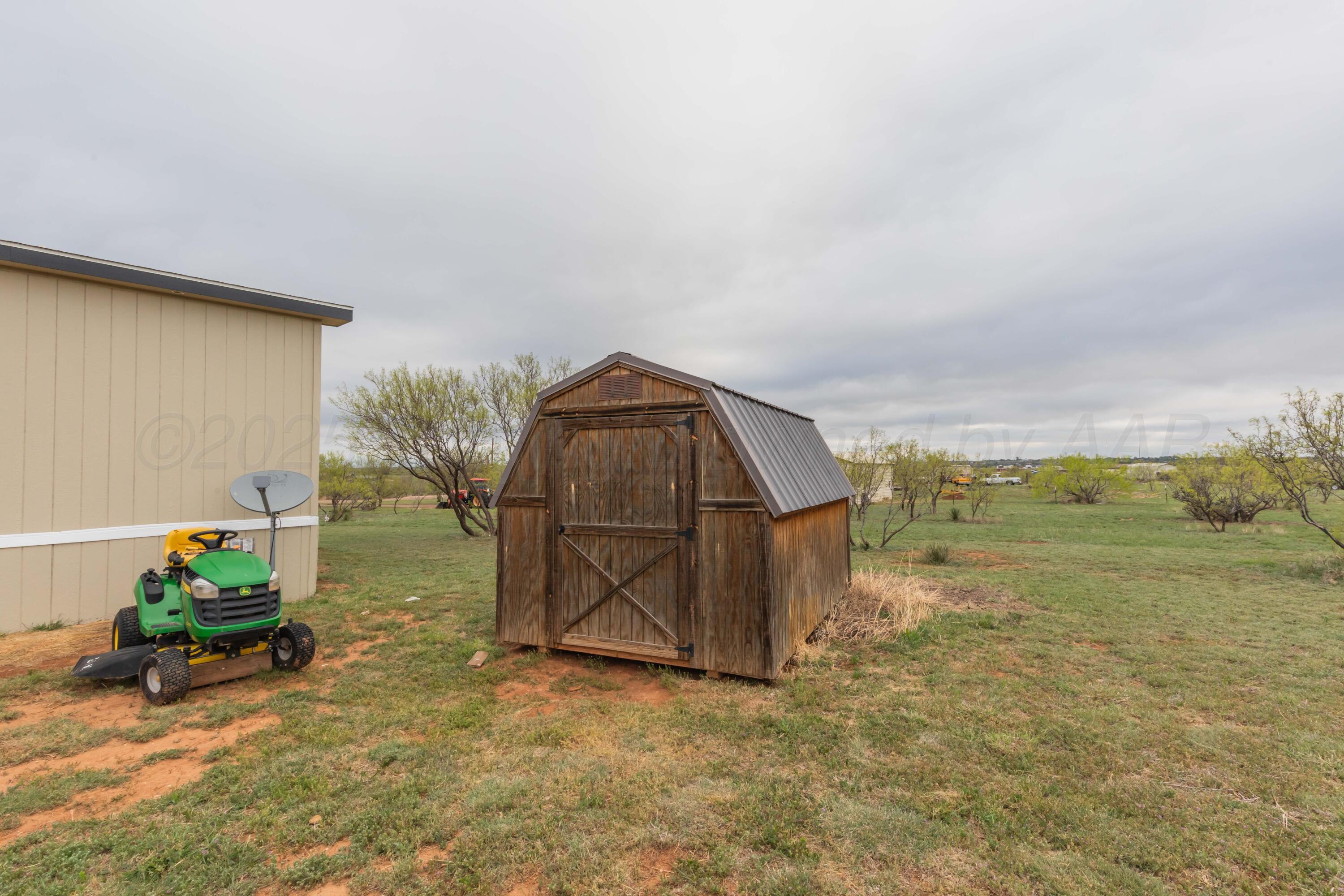7180 Coyote Trail Property Photo 31