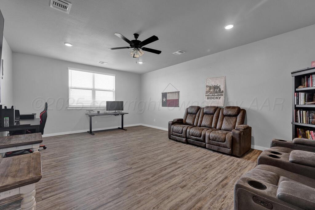 14310 Periwinkle Drive Property Photo 32