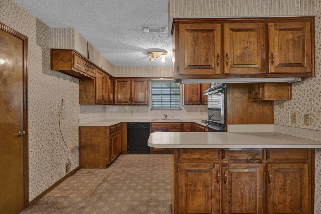 105 Pinehurst Street Property Photo 10