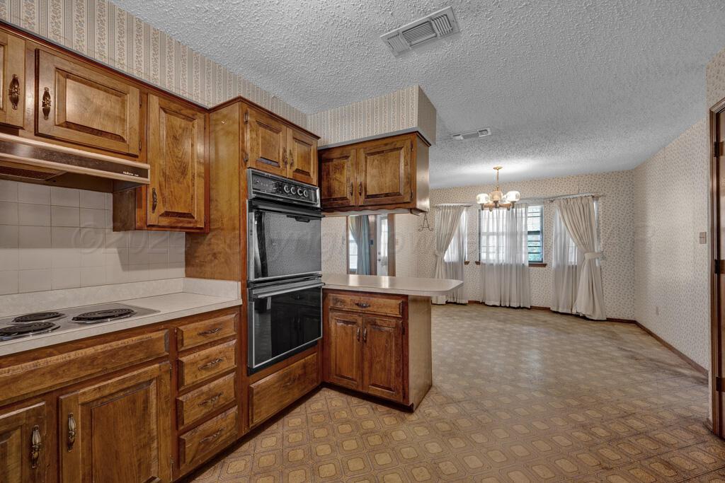 105 Pinehurst Street Property Photo 11