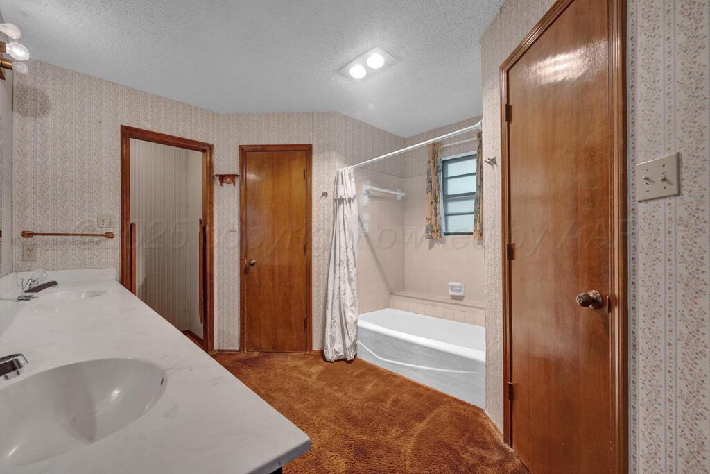 105 Pinehurst Street Property Photo 21