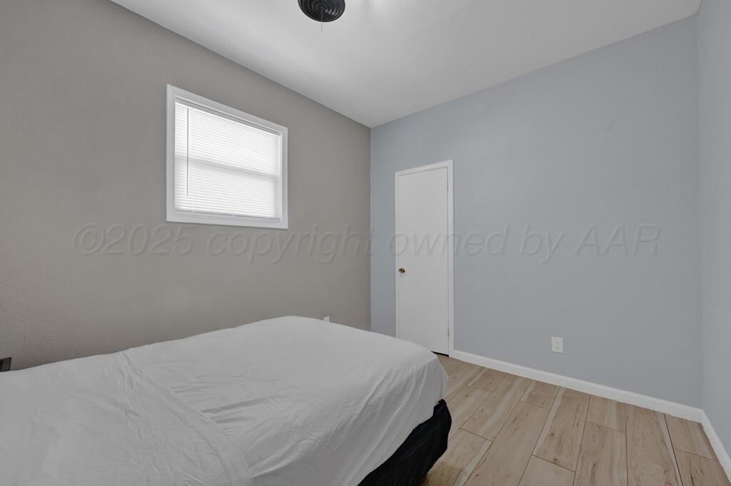 912 W Bonita Avenue Property Photo 14