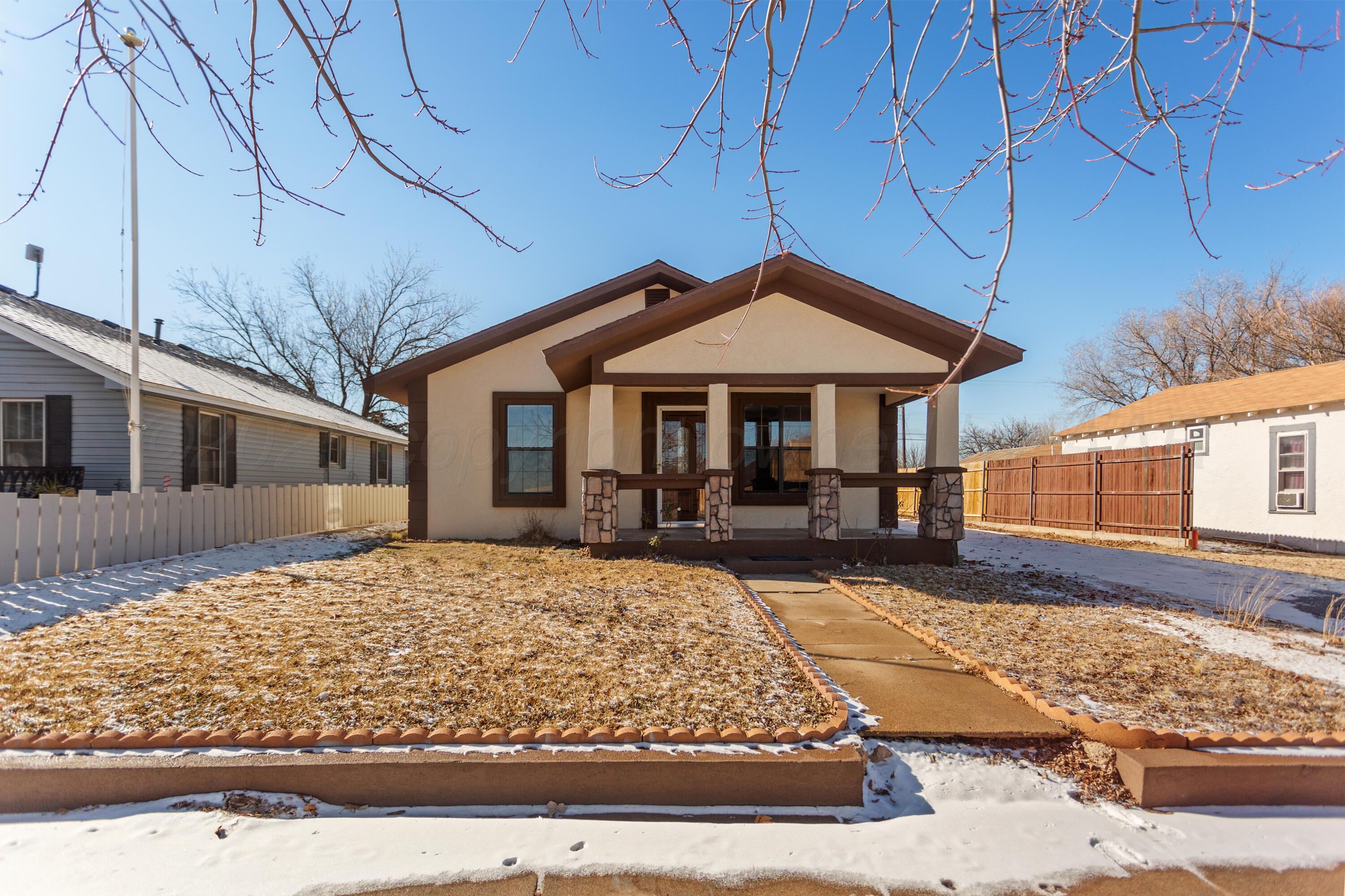 606 S Main Street Property Photo
