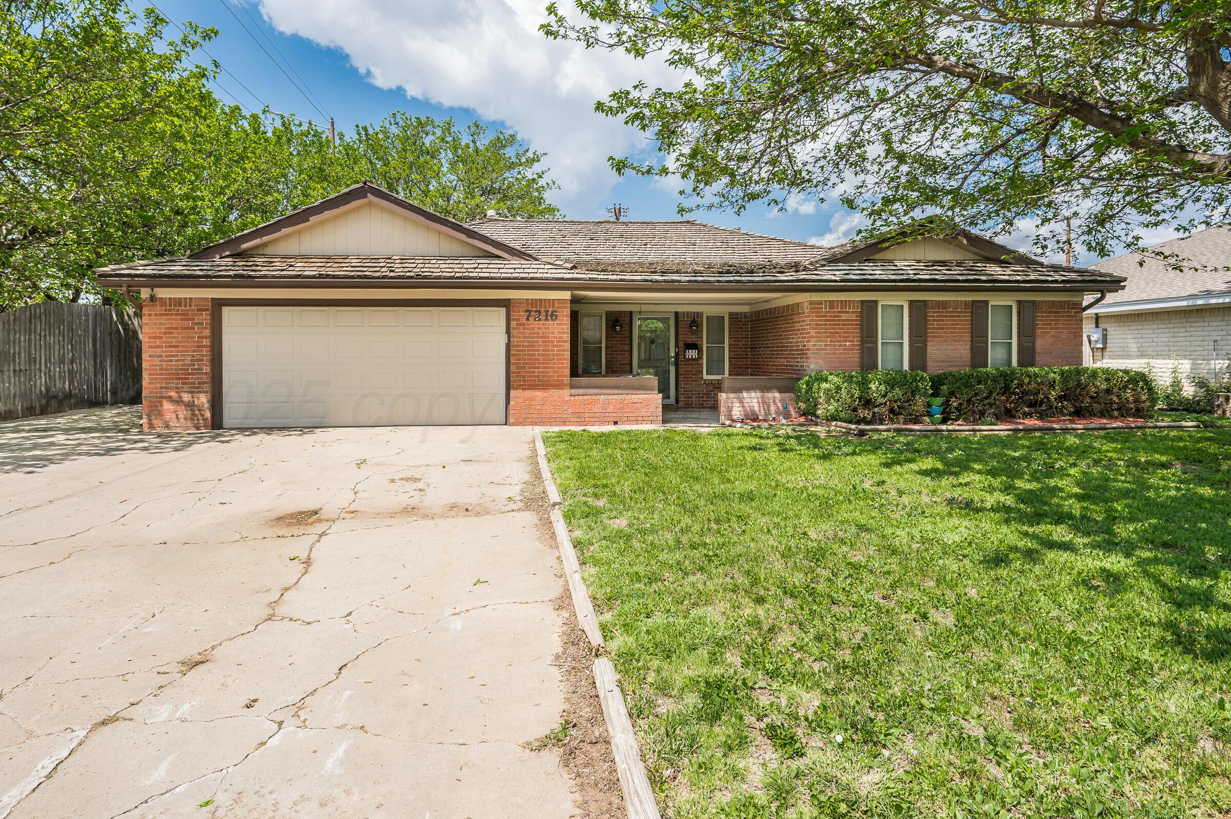 7216 Gainsborough Road Property Photo 1