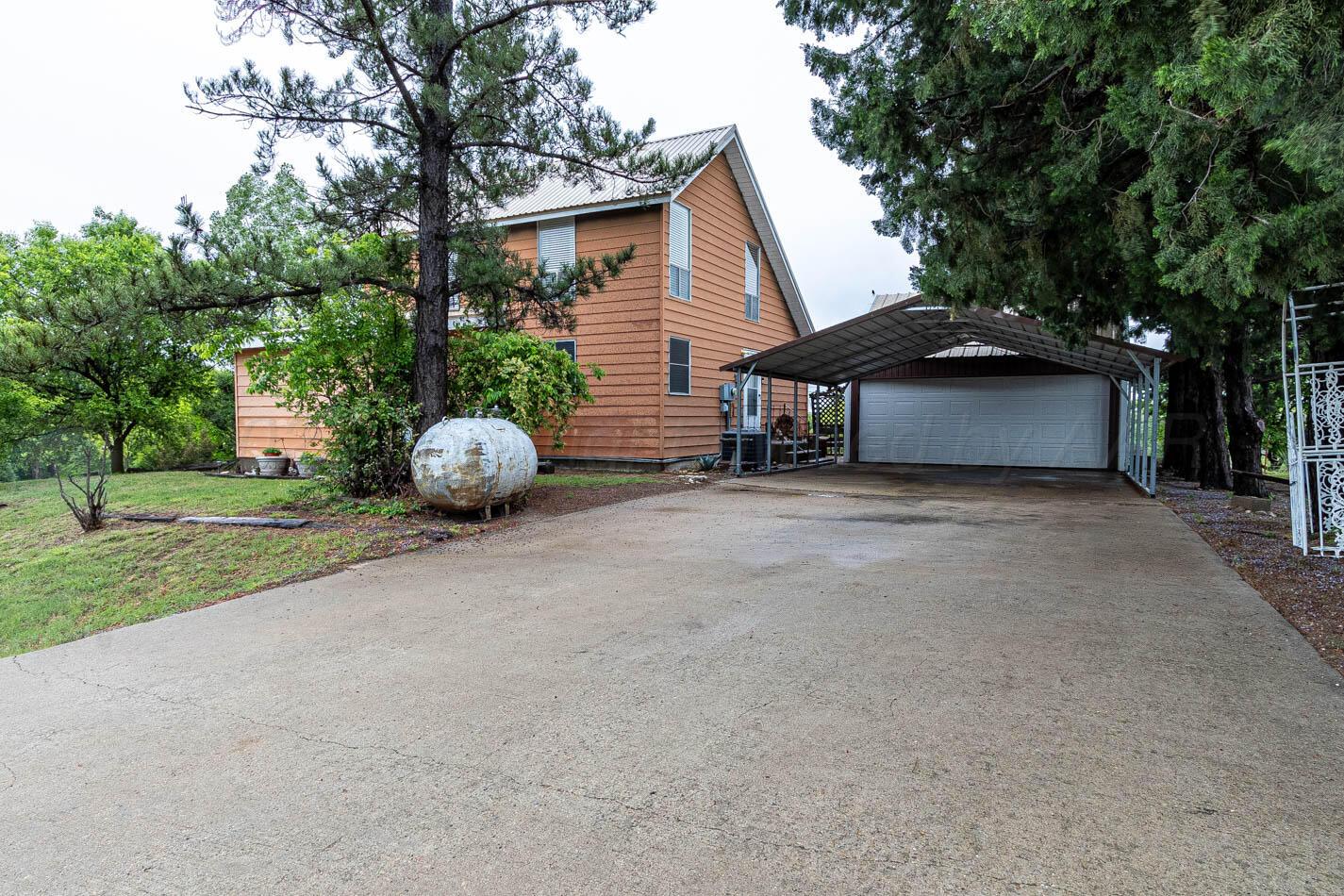 201 Liberty Drive Property Photo 1