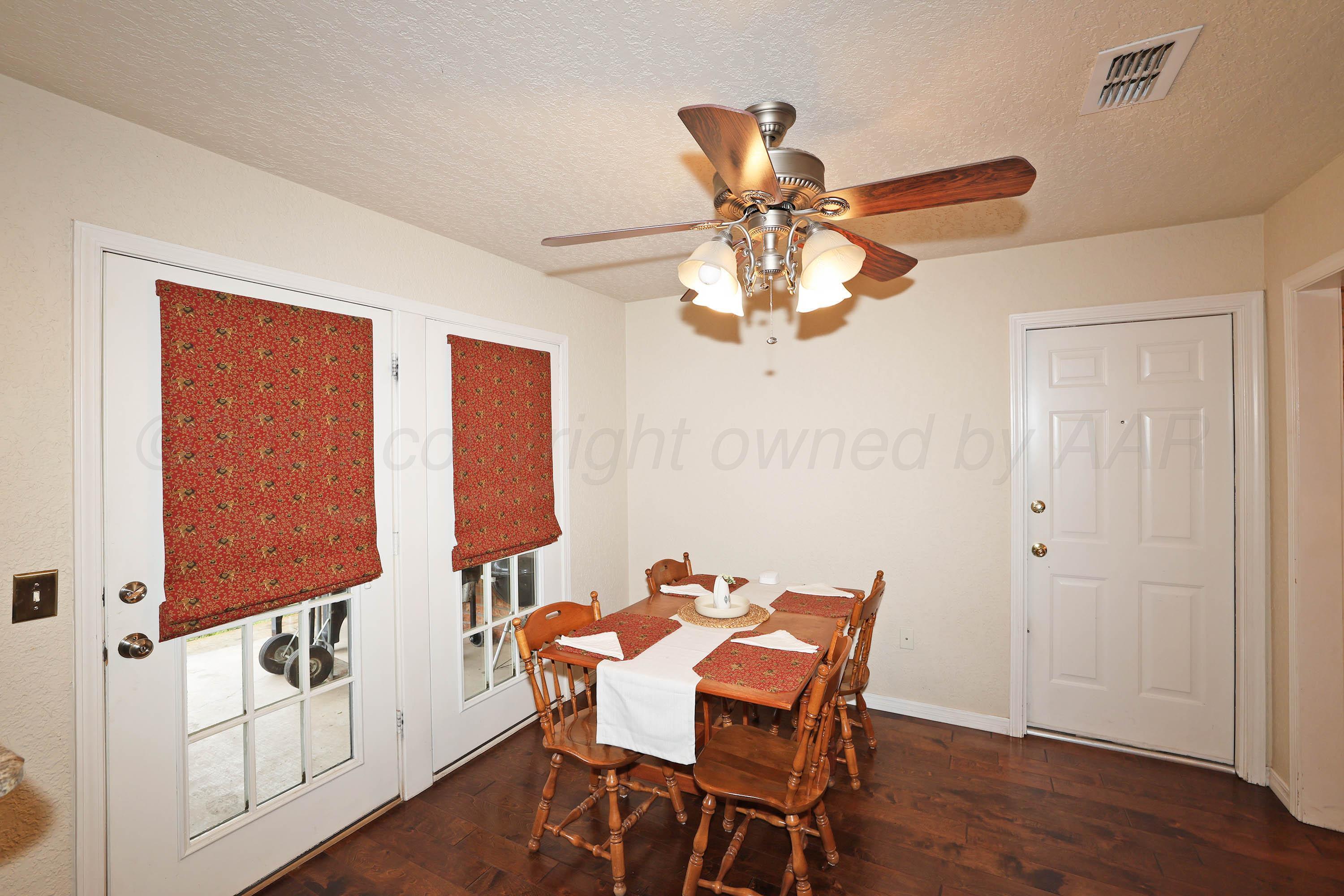 6410 Colgate Street Property Photo 5