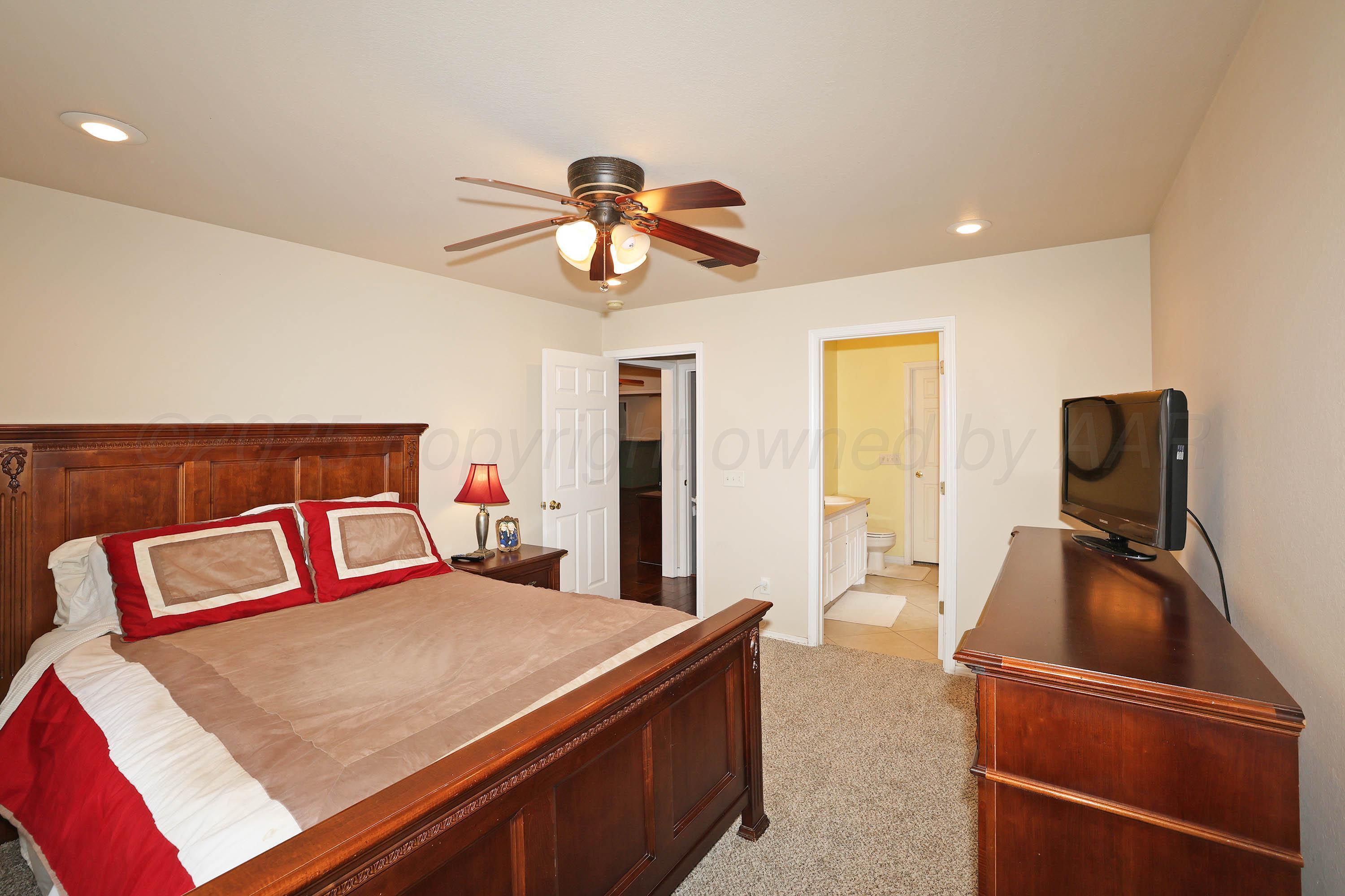 6410 Colgate Street Property Photo 6