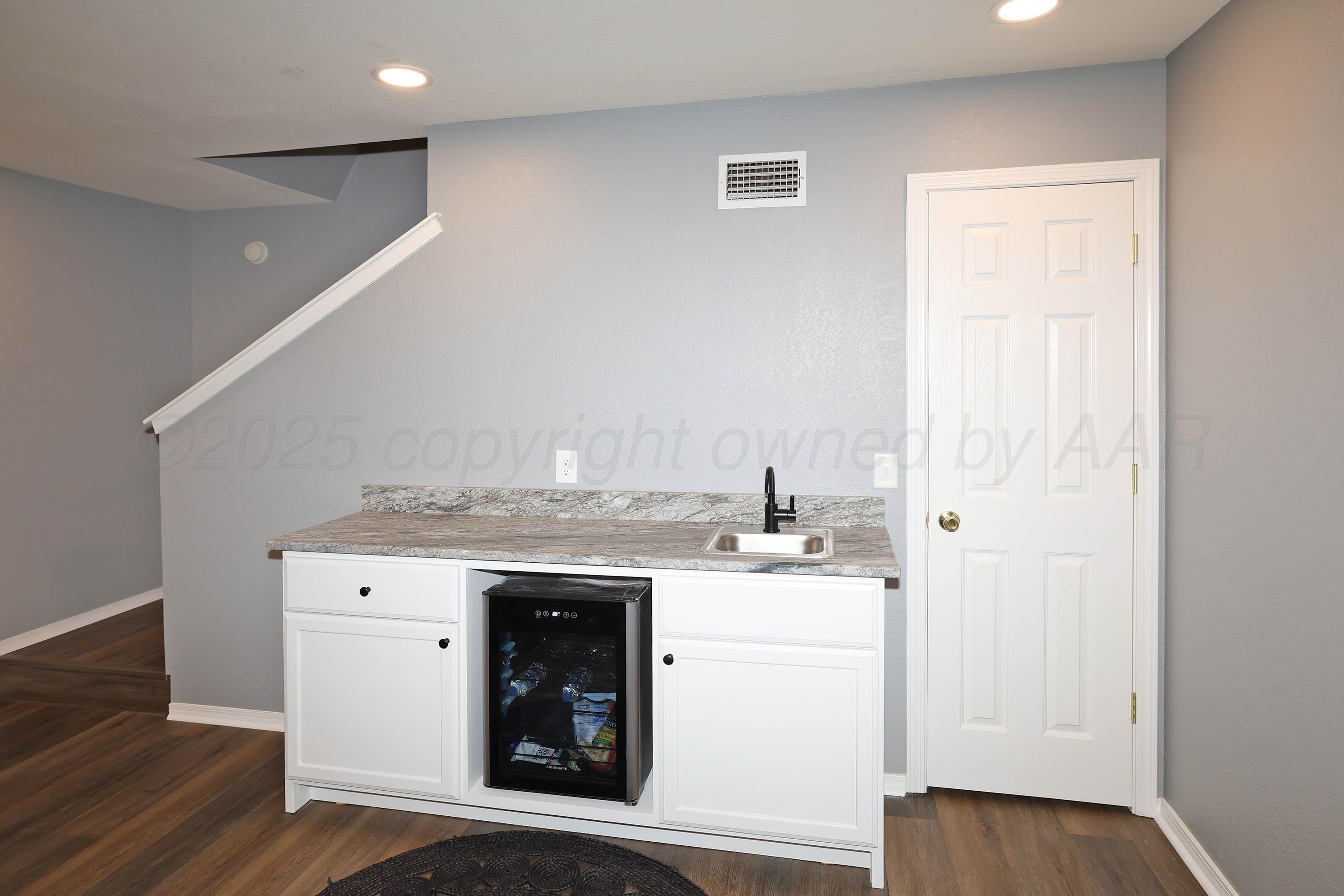 6410 Colgate Street Property Photo 15